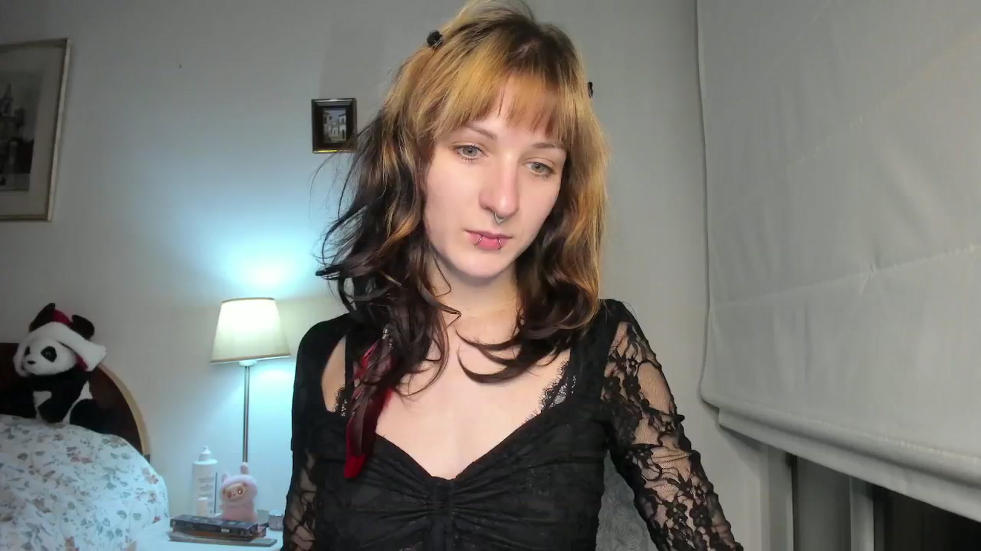Gallery image thumbnail from Black_Aranya's myfreecams stream on, 12/21/2025, 18:33 image 15 of 20