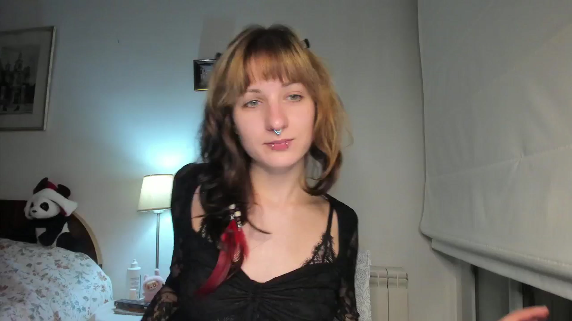 Gallery image thumbnail from Black_Aranya's myfreecams stream on, 12/21/2025, 18:33 image 10 of 20