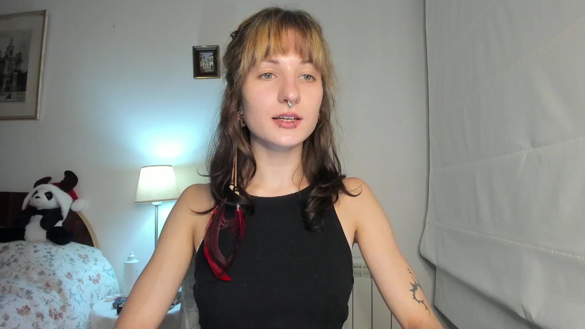Gallery image thumbnail from Black_Aranya's myfreecams stream on, 12/22/2025, 20:54 image 14 of 20