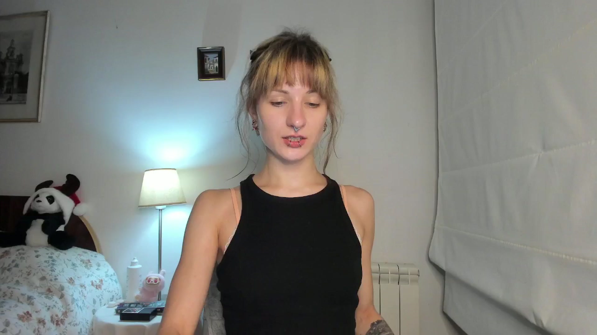 Gallery image thumbnail from Black_Aranya's myfreecams stream on, 12/22/2025, 20:54 image 19 of 20