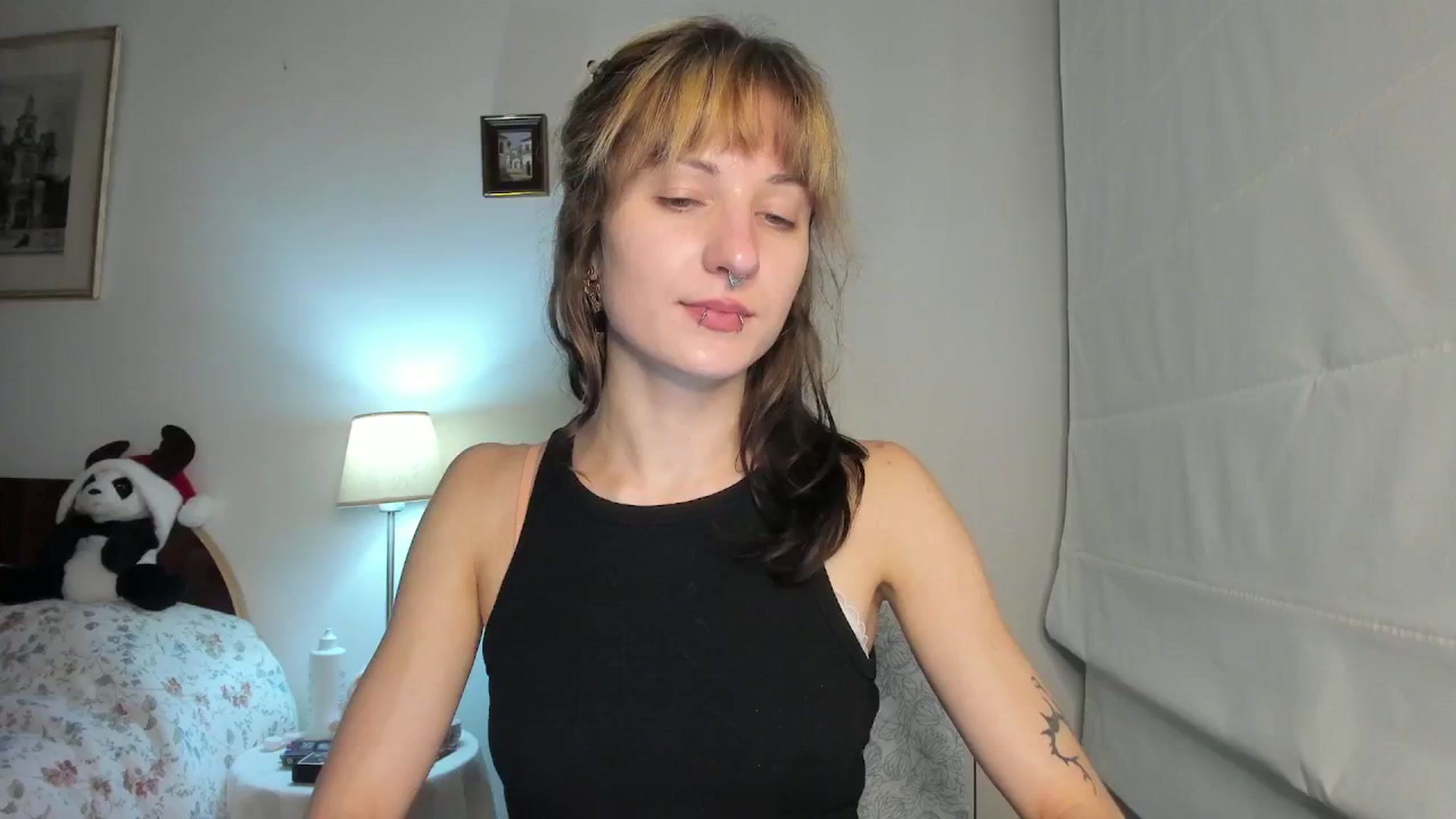 Gallery image thumbnail from Black_Aranya's myfreecams stream on, 12/22/2025, 20:54 image 17 of 20