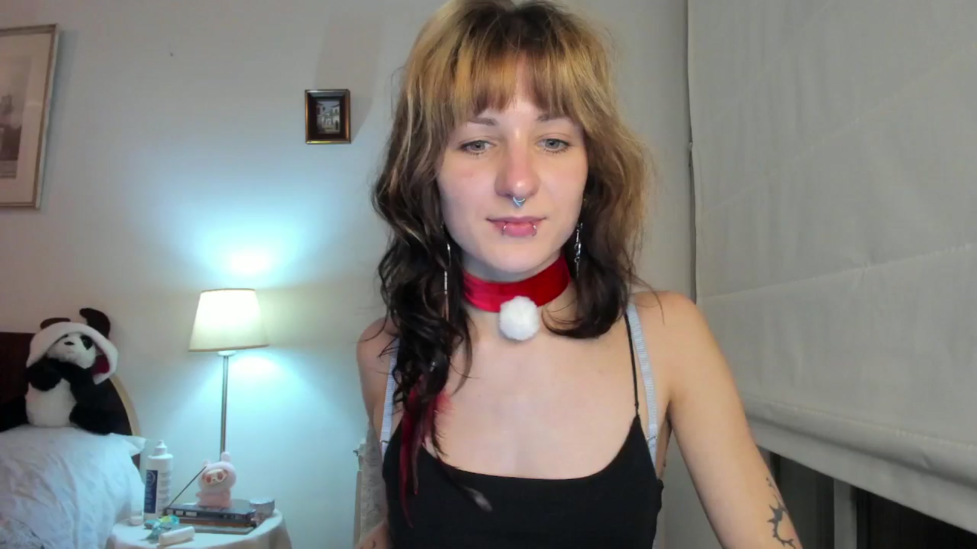 Gallery image thumbnail from Black_Aranya's myfreecams stream on, 12/29/2025, 20:07 image 18 of 20