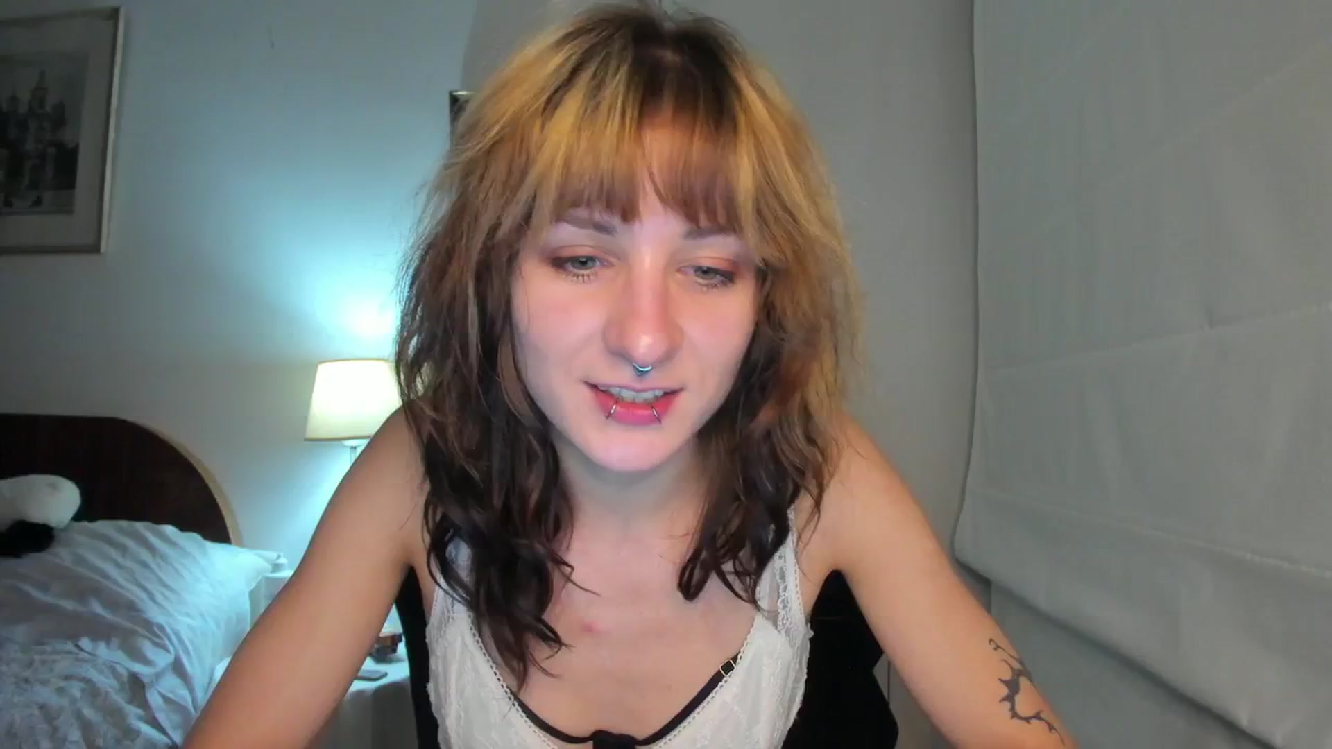 Gallery image thumbnail from Black_Aranya's myfreecams stream on, 01/04/2026, 19:28 image 13 of 20