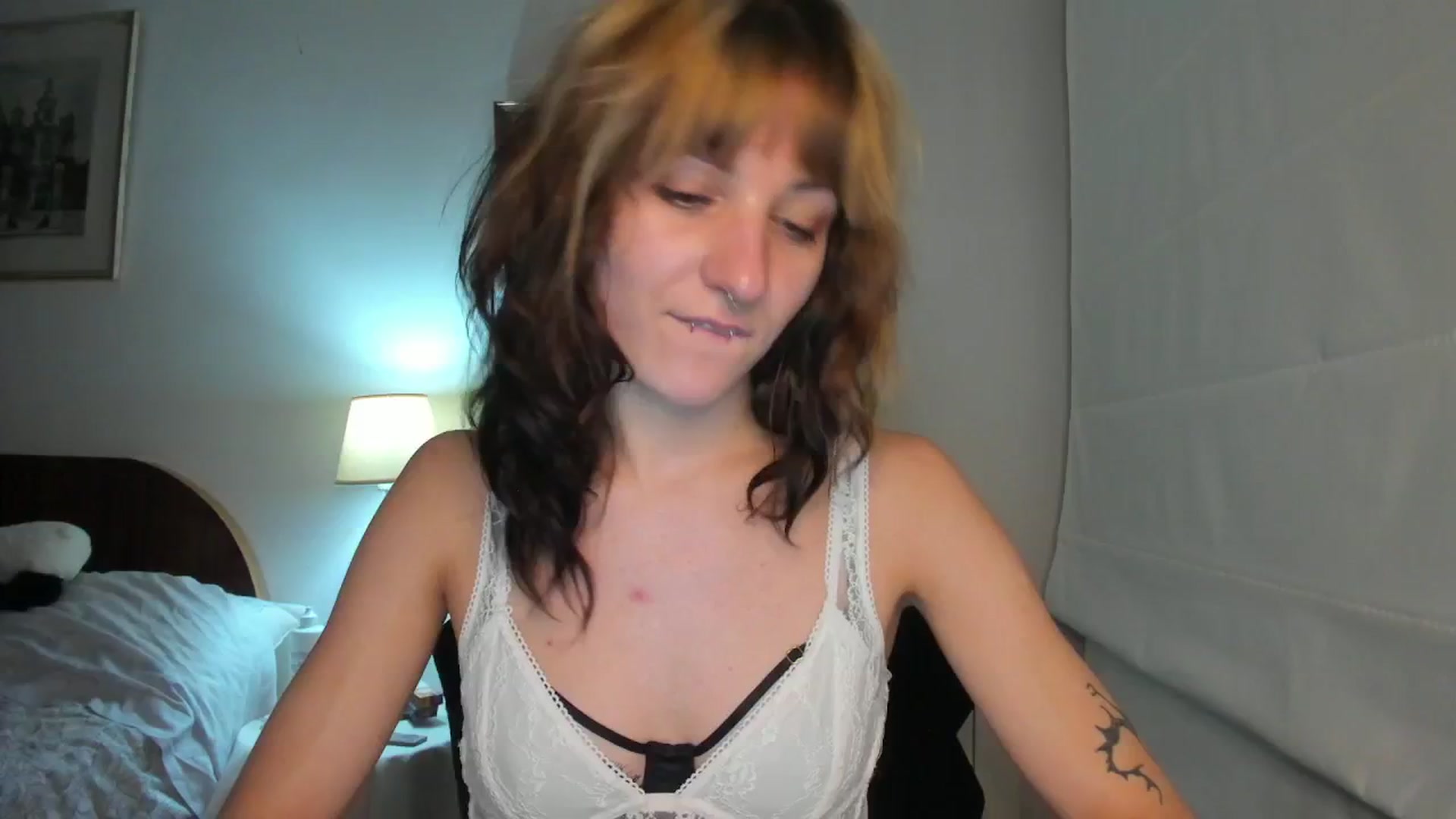 Gallery image thumbnail from Black_Aranya's myfreecams stream on, 01/04/2026, 19:28 image 10 of 20