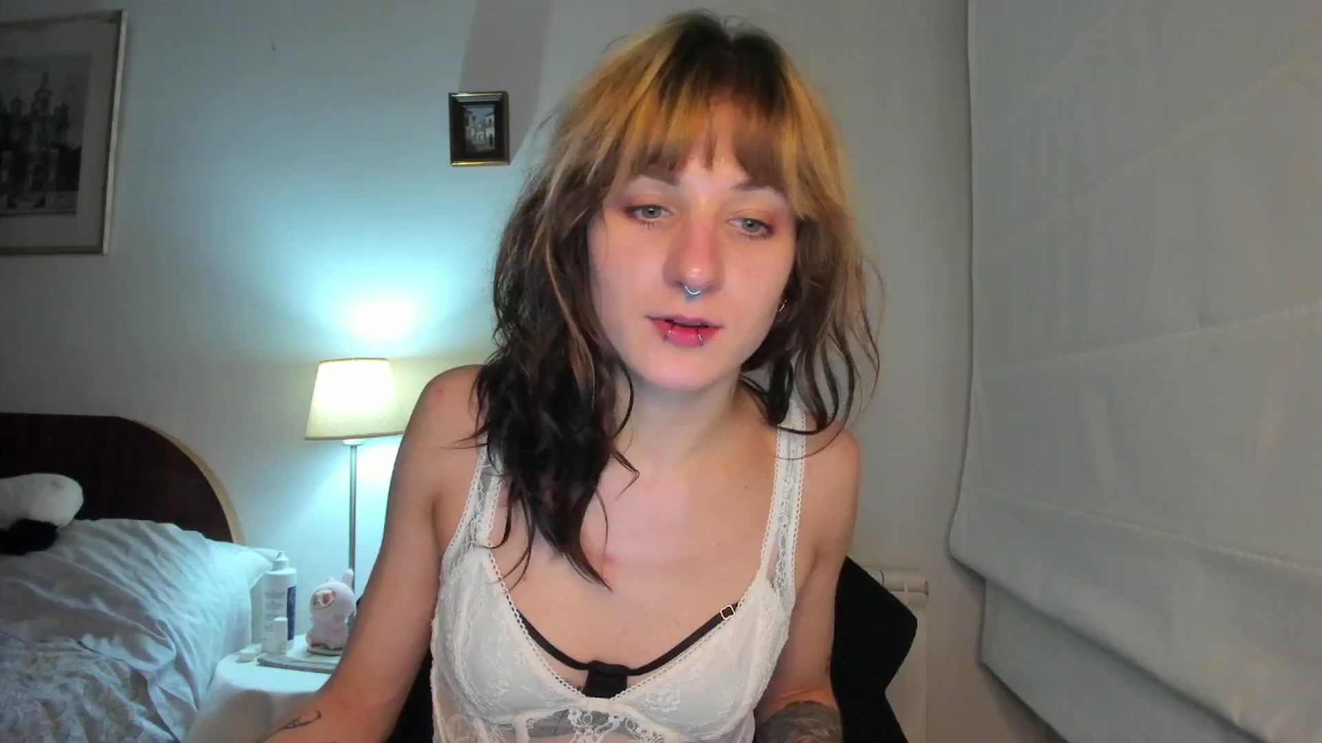 Gallery image thumbnail from Black_Aranya's myfreecams stream on, 01/04/2026, 19:28 image 19 of 20