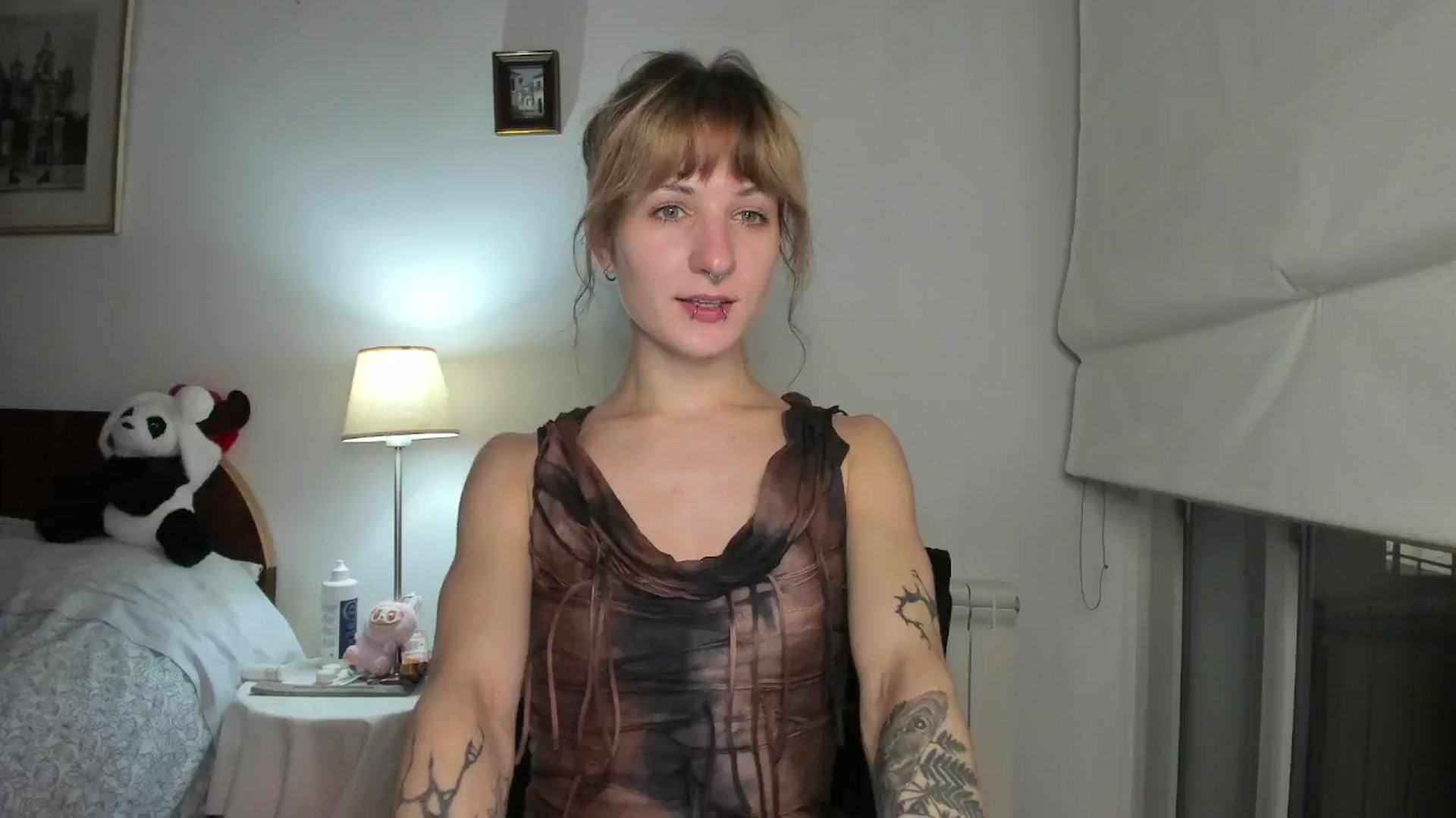 Gallery image thumbnail from Black_Aranya's myfreecams stream on, 01/12/2026, 18:51 image 6 of 20
