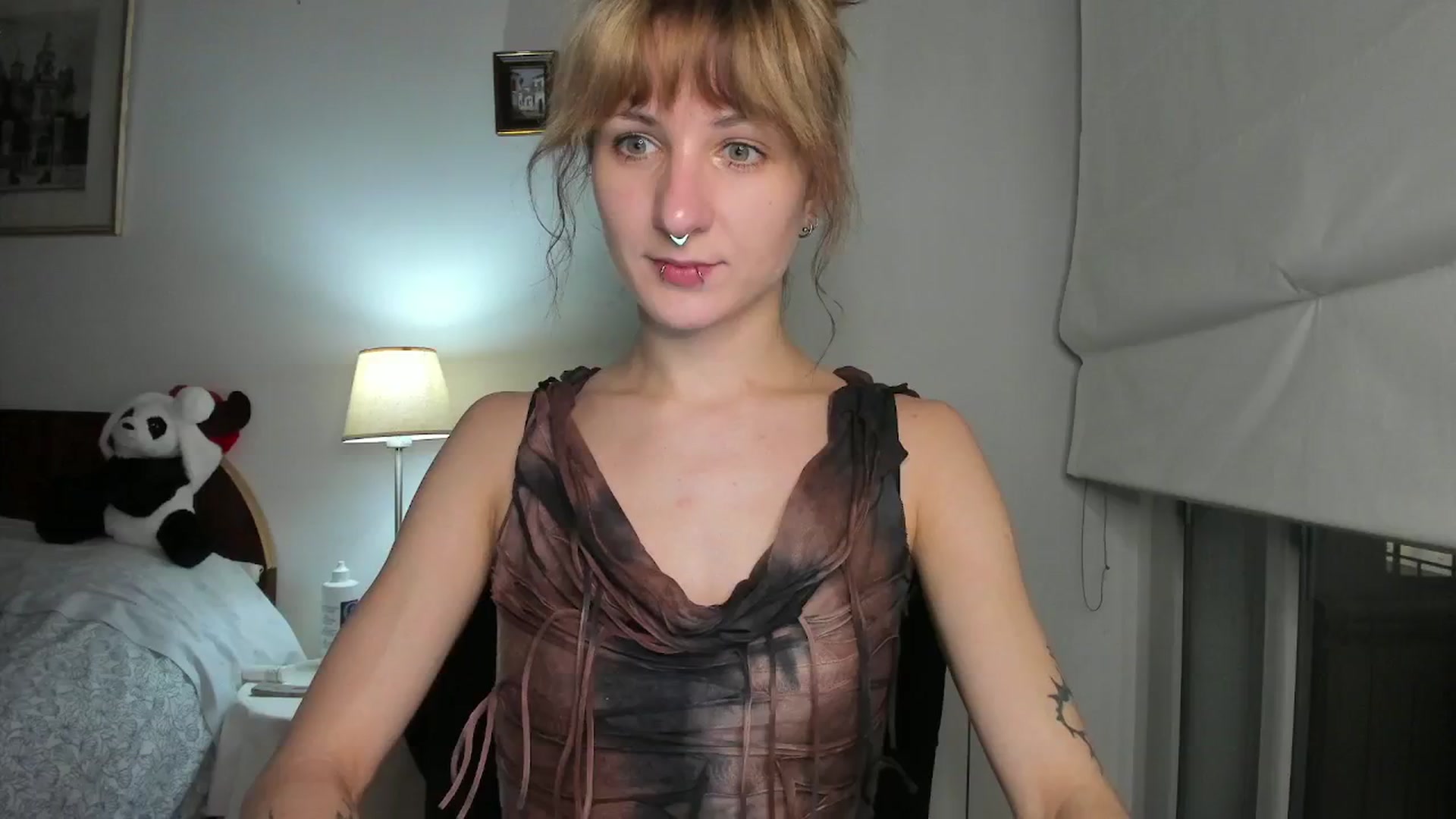 Gallery image thumbnail from Black_Aranya's myfreecams stream on, 01/12/2026, 18:51 image 7 of 20