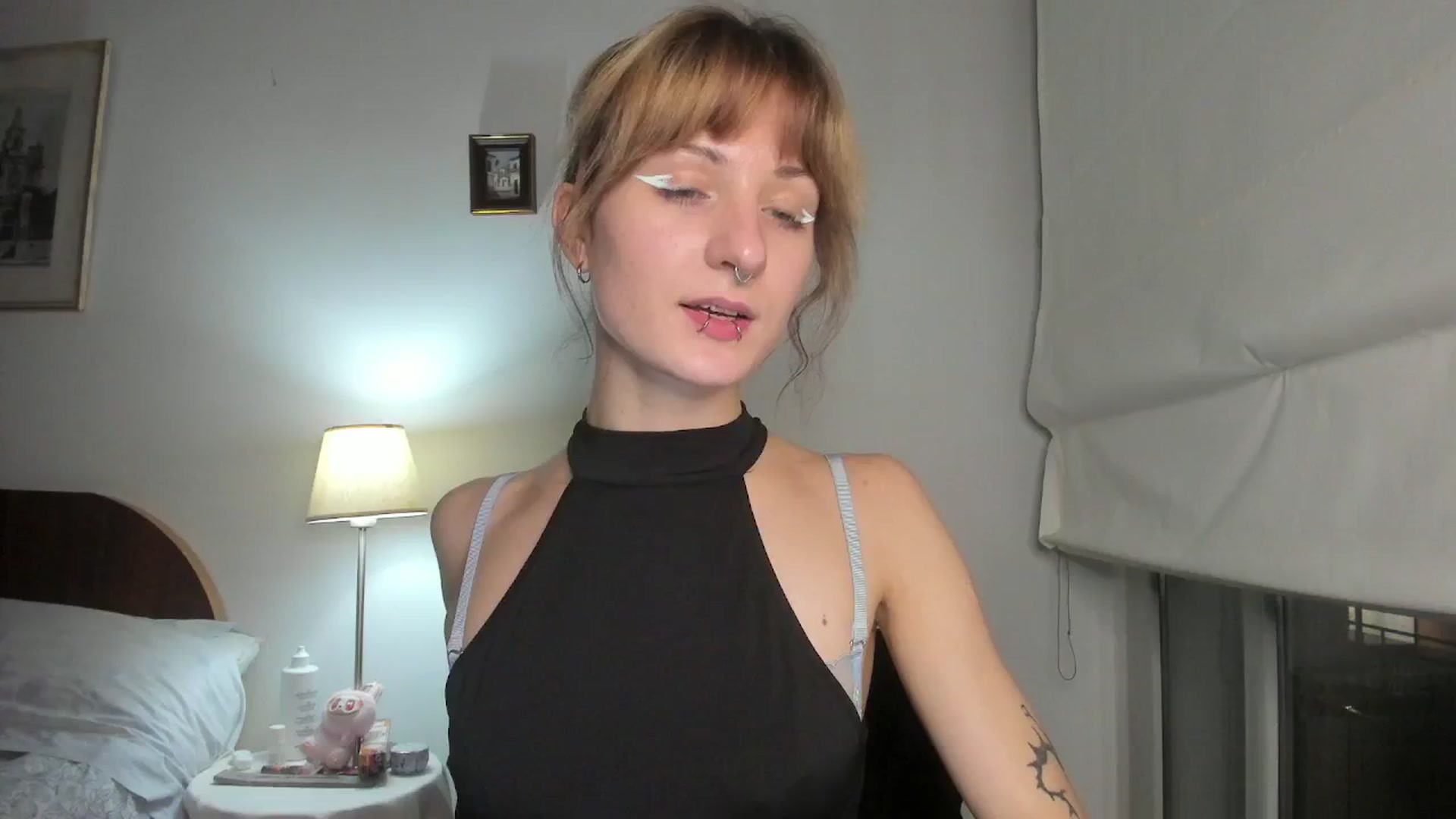 Gallery image thumbnail from Black_Aranya's myfreecams stream on, 01/15/2026, 20:16 image 8 of 20