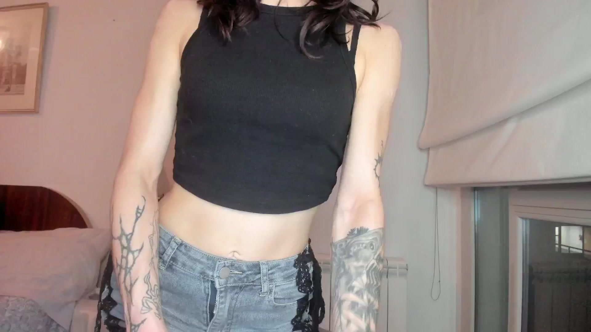 Gallery image thumbnail from Black_Aranya's myfreecams stream on, 01/16/2026, 18:06 image 15 of 20