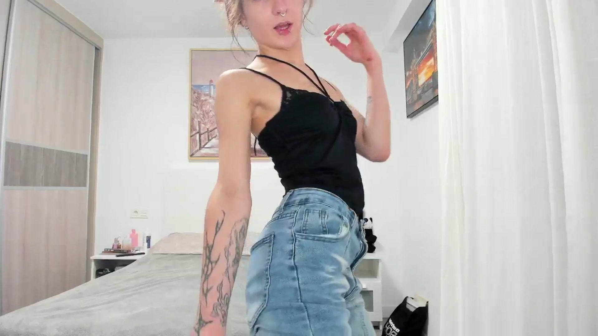Gallery image thumbnail from Black_Aranya's myfreecams stream on, 01/30/2026, 20:53 image 14 of 20