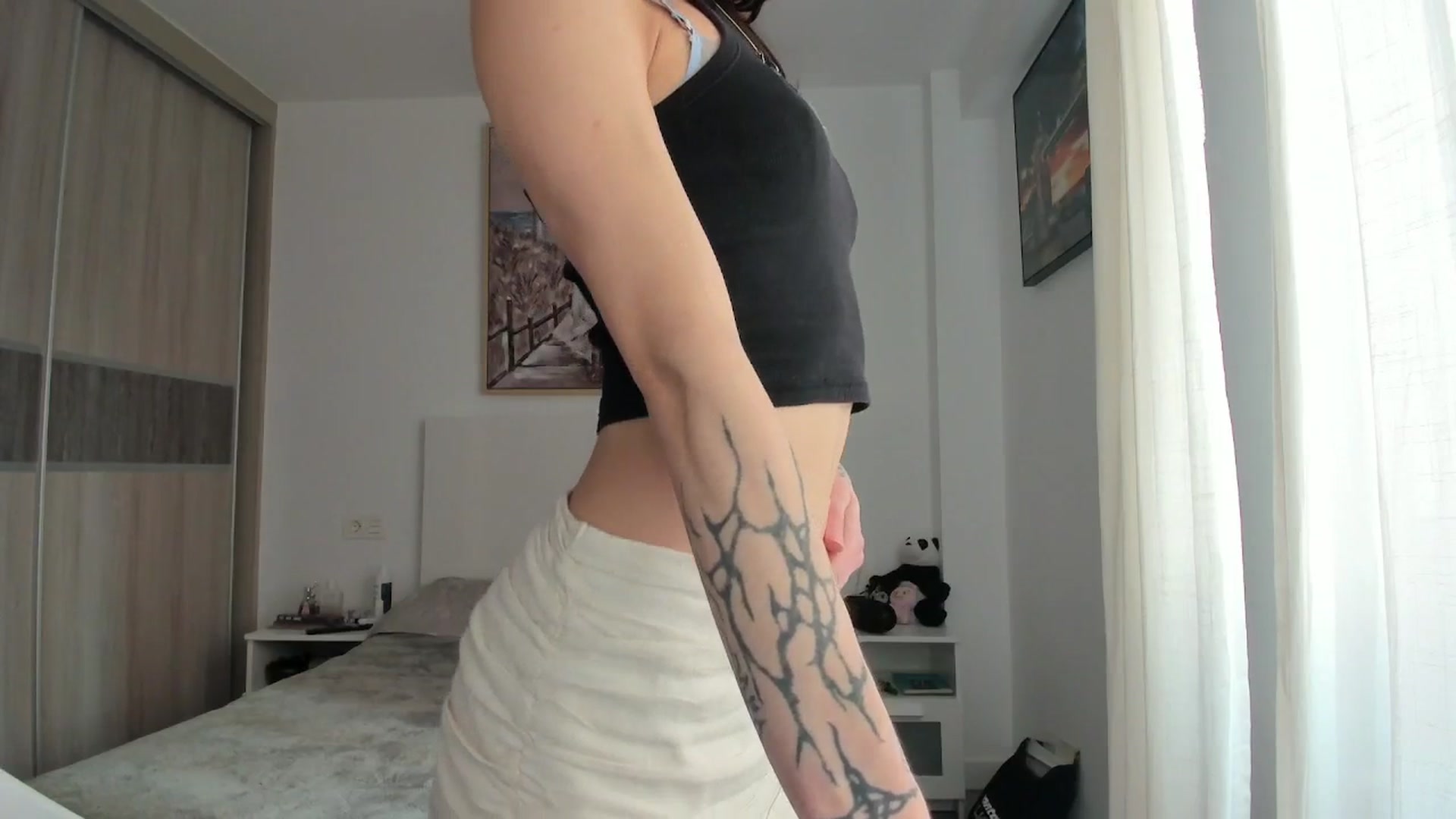 Gallery image thumbnail from Black_Aranya's myfreecams stream on, 02/02/2026, 13:05 image 17 of 20