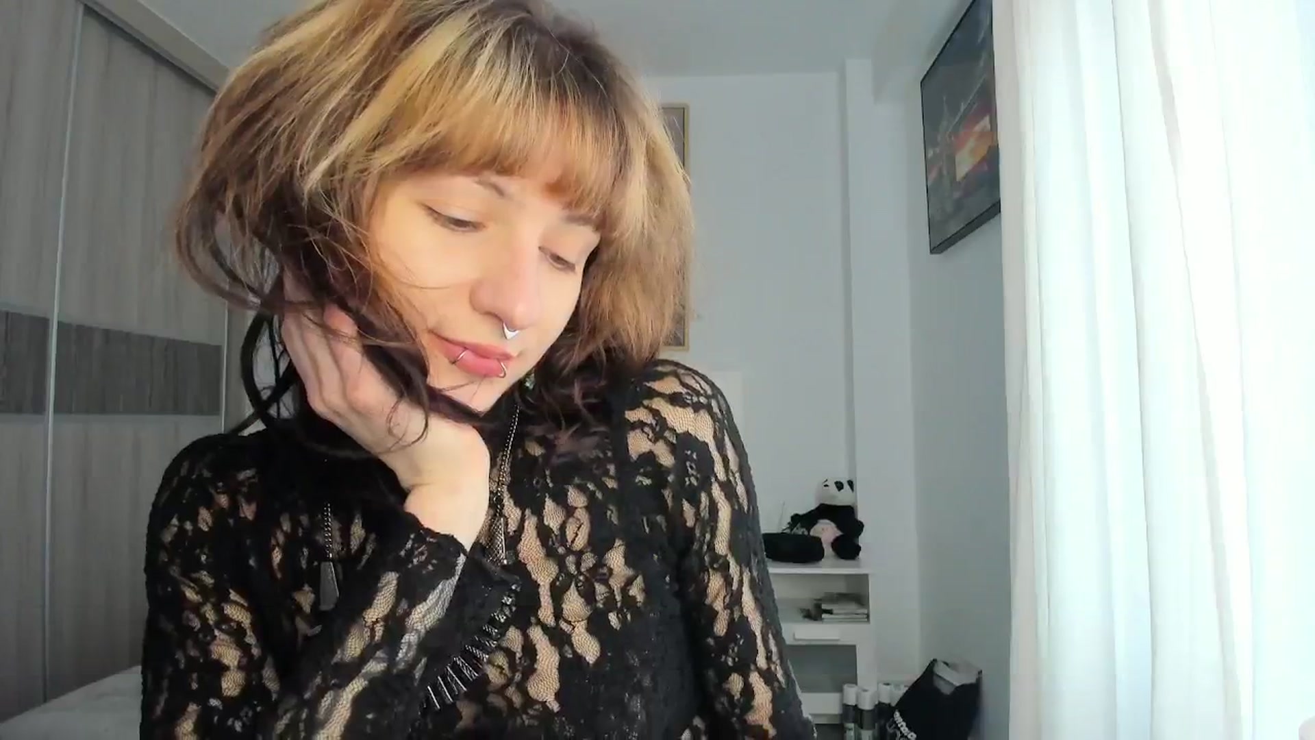 Gallery image thumbnail from Black_Aranya's myfreecams stream on, 02/03/2026, 13:10 image 13 of 20