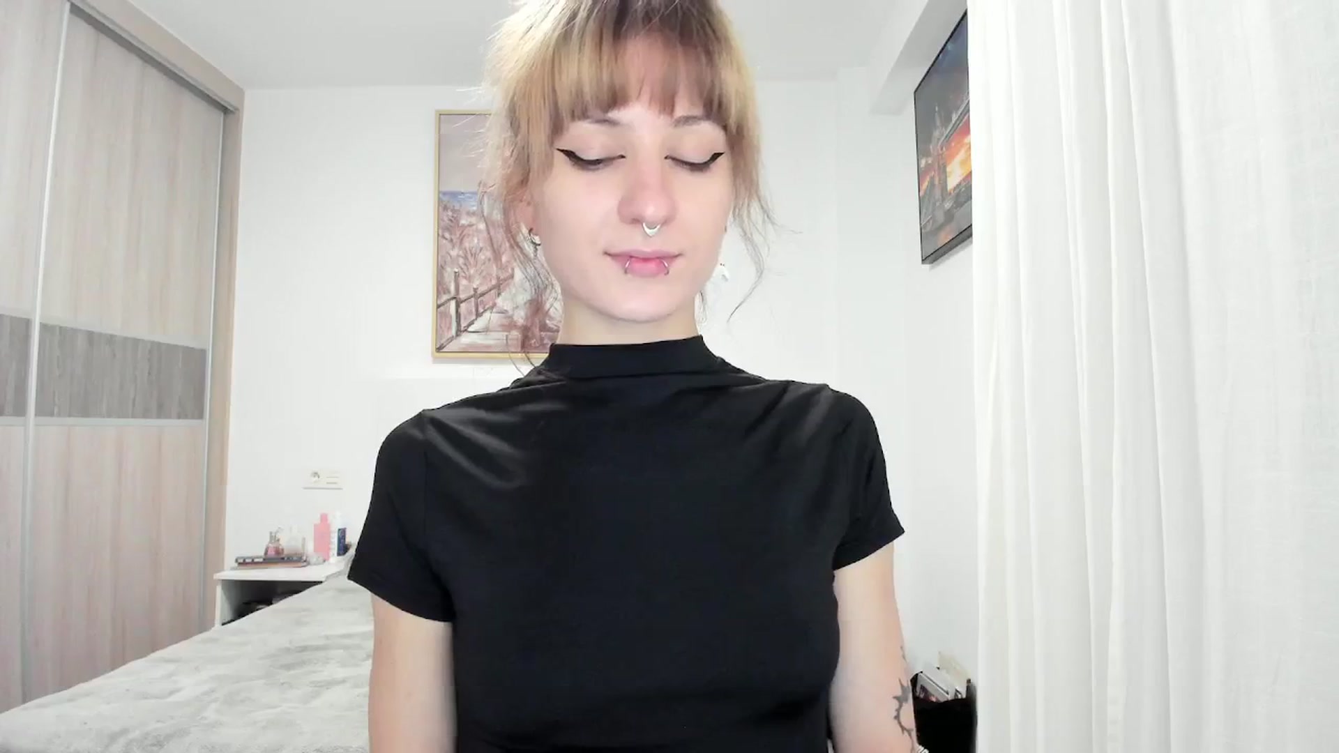 Gallery image thumbnail from Black_Aranya's myfreecams stream on, 02/06/2026, 21:17 image 3 of 20