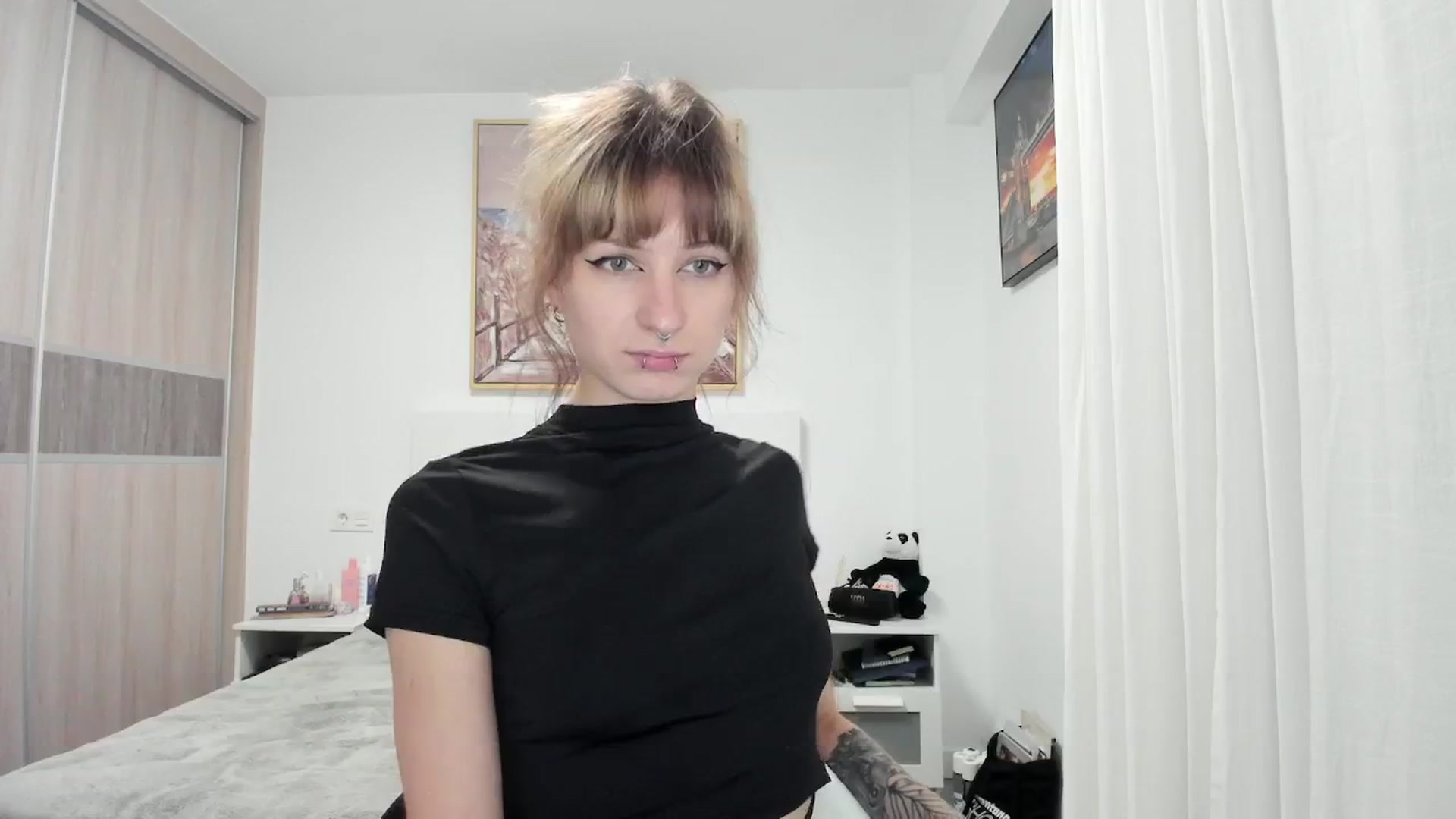 Gallery image thumbnail from Black_Aranya's myfreecams stream on, 02/06/2026, 21:17 image 5 of 20