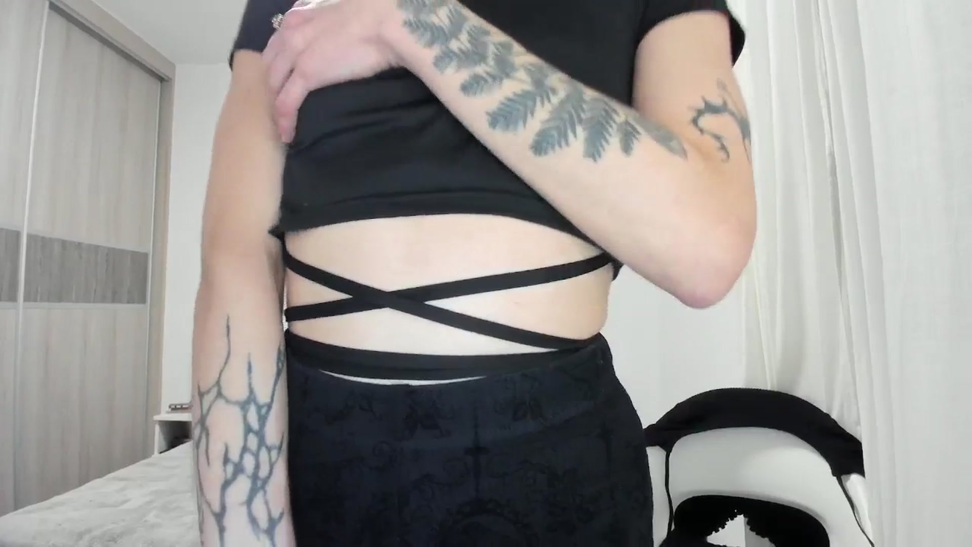 Gallery image thumbnail from Black_Aranya's myfreecams stream on, 02/06/2026, 21:17 image 13 of 20
