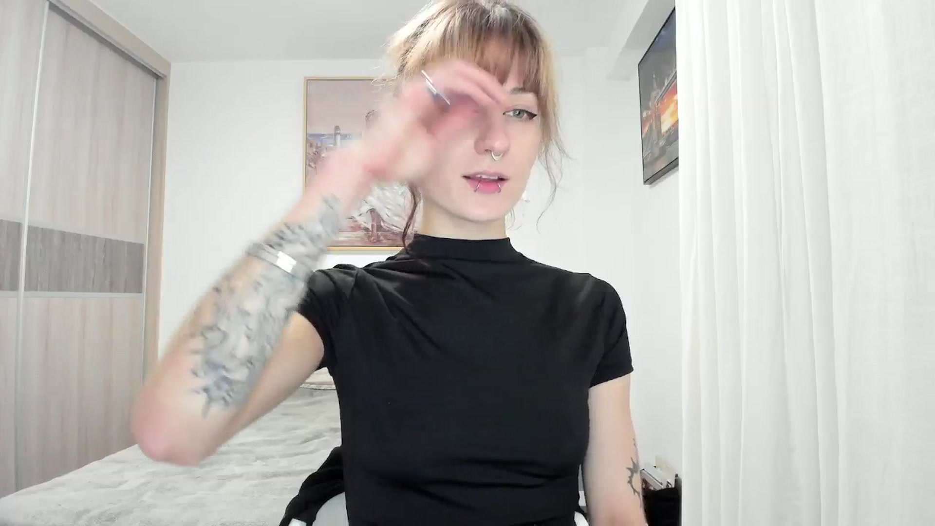 Gallery image thumbnail from Black_Aranya's myfreecams stream on, 02/06/2026, 21:17 image 17 of 20