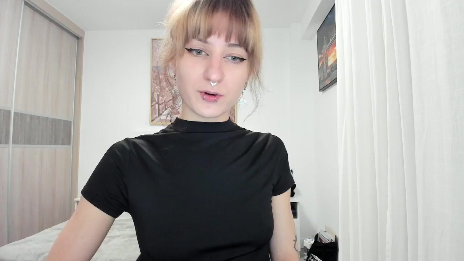 Gallery image thumbnail from Black_Aranya's myfreecams stream on, 02/06/2026, 21:17 image 4 of 20