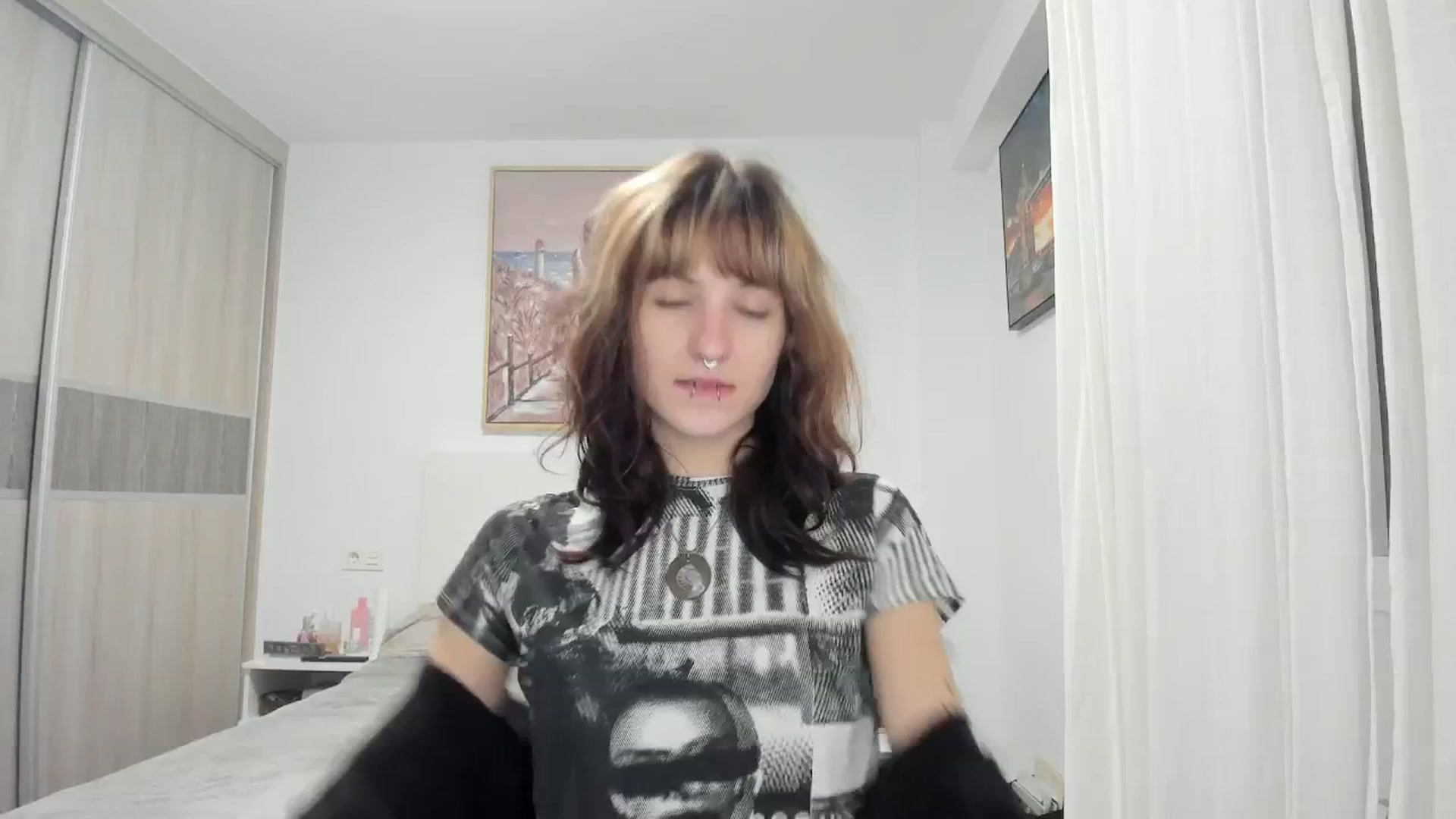 Gallery image thumbnail from Black_Aranya's myfreecams stream on, 02/08/2026, 19:05 image 17 of 20