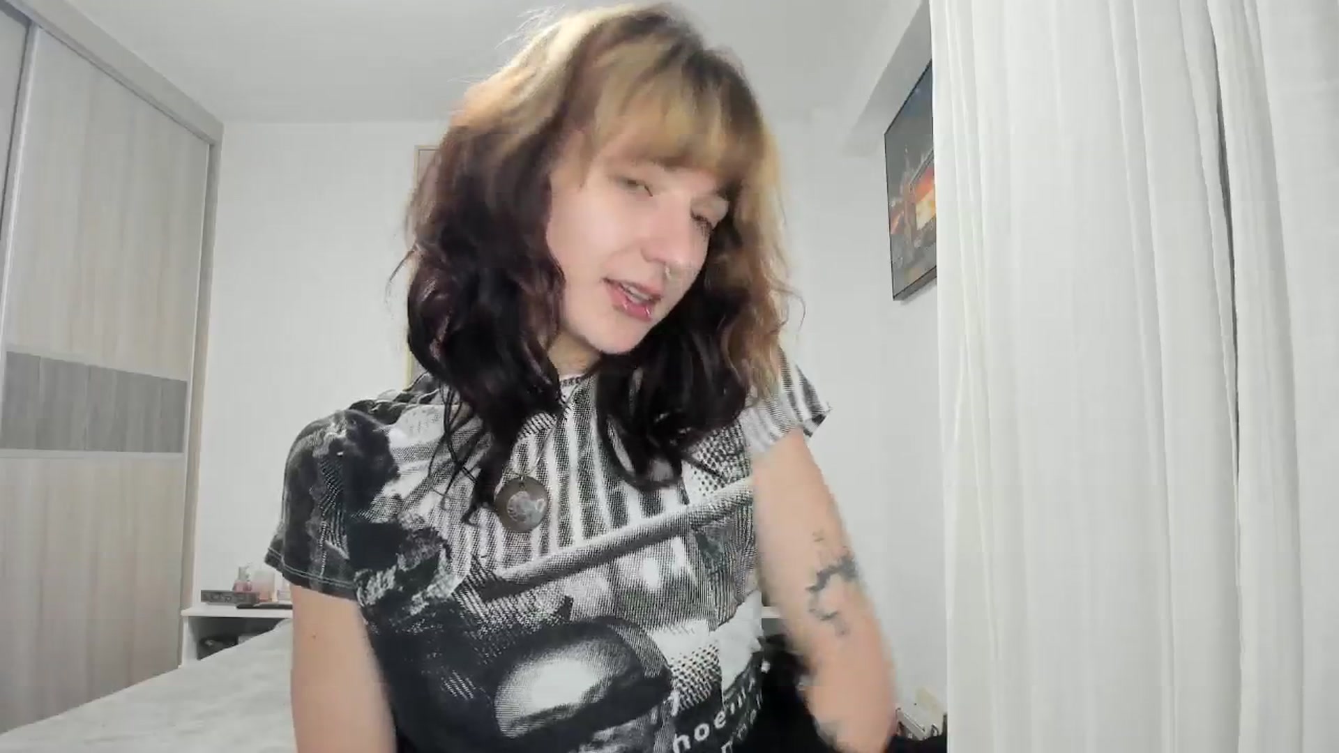 Gallery image thumbnail from Black_Aranya's myfreecams stream on, 02/08/2026, 21:48 image 11 of 20