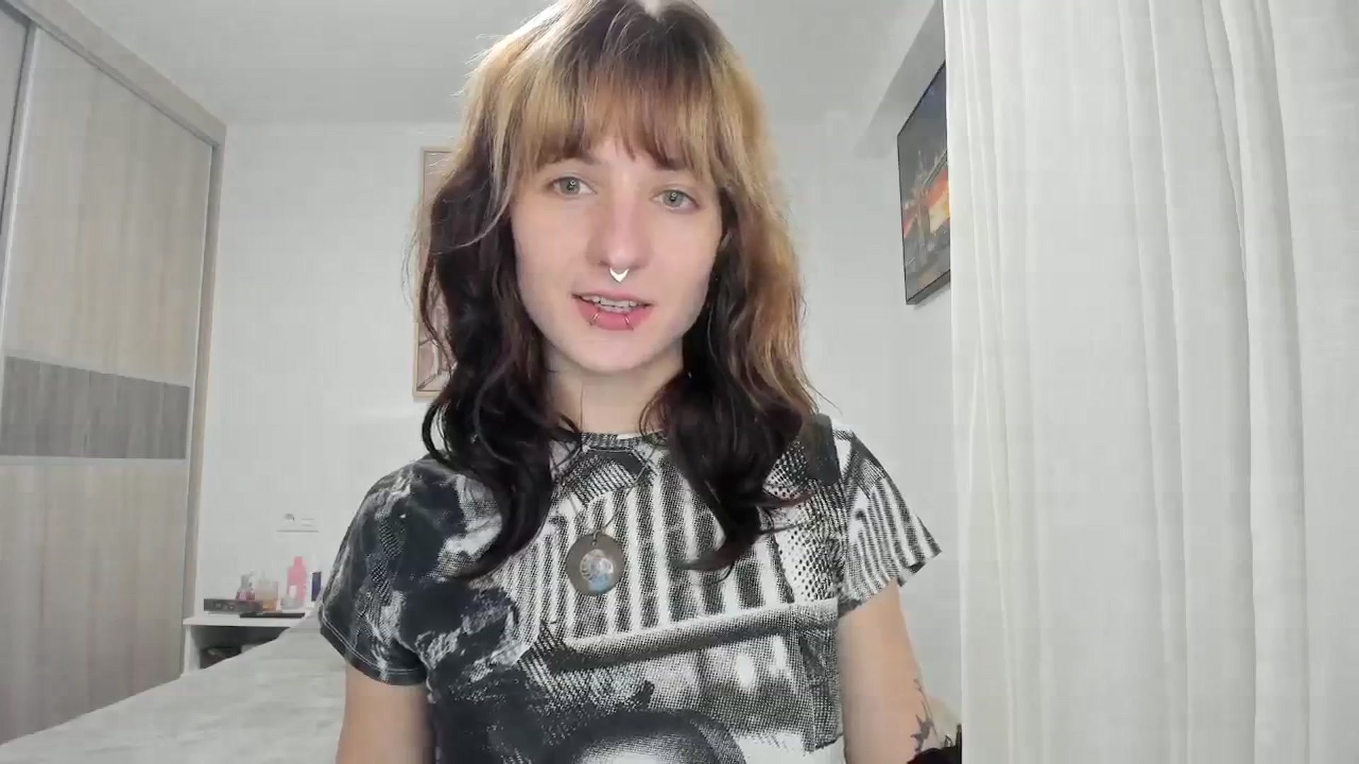 Gallery image thumbnail from Black_Aranya's myfreecams stream on, 02/08/2026, 21:48 image 16 of 20