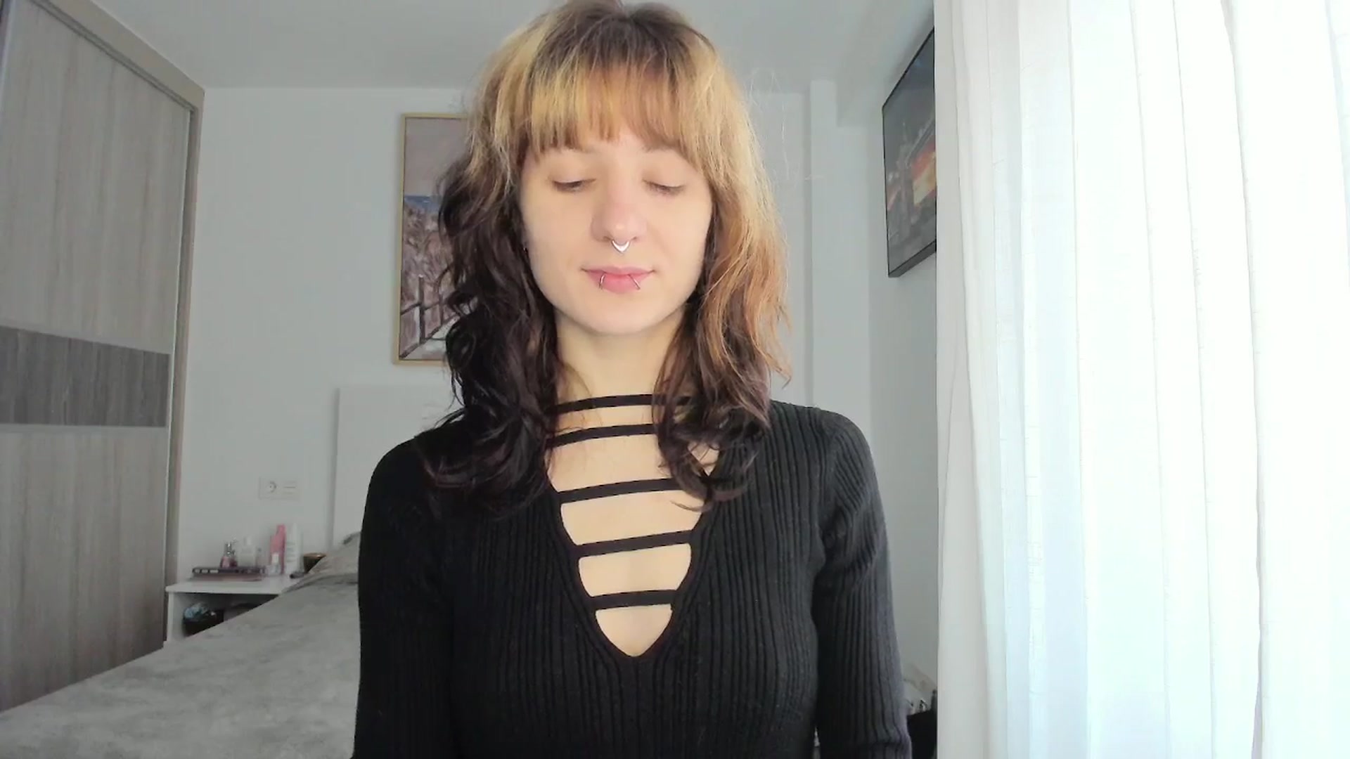 Gallery image thumbnail from Black_Aranya's myfreecams stream on, 02/09/2026, 13:27 image 17 of 20
