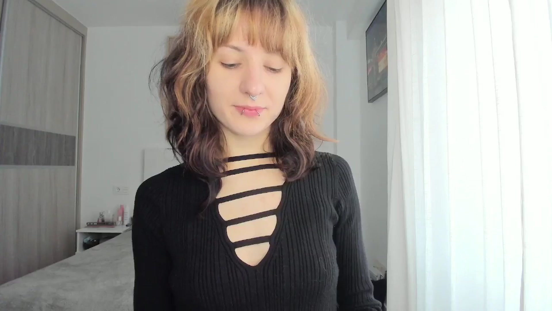 Gallery image thumbnail from Black_Aranya's myfreecams stream on, 02/09/2026, 13:27 image 9 of 20