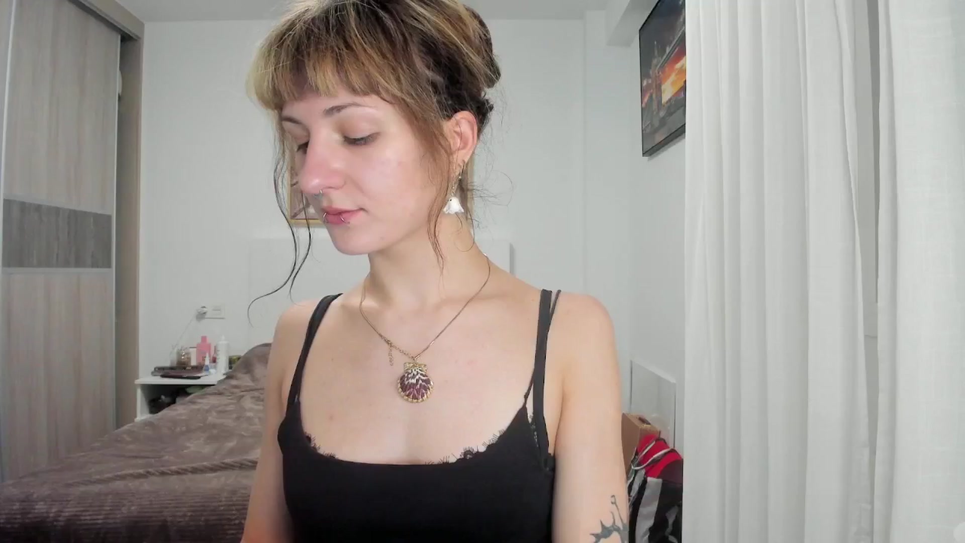 Gallery image thumbnail from Black_Aranya's myfreecams stream on, 02/24/2026, 21:53 image 10 of 20