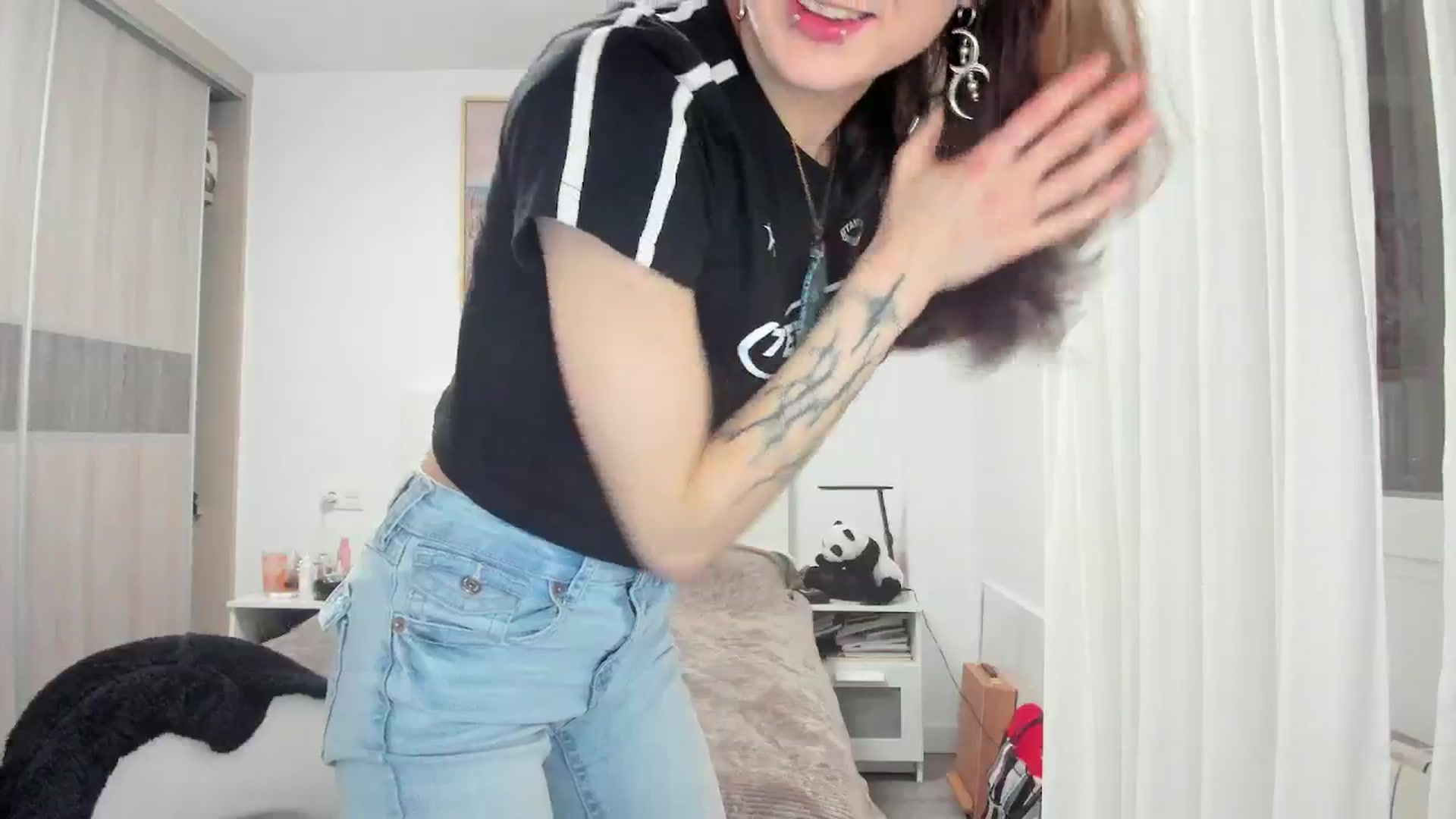 Gallery image thumbnail from Black_Aranya's myfreecams stream on, 03/02/2026, 20:40 image 20 of 20