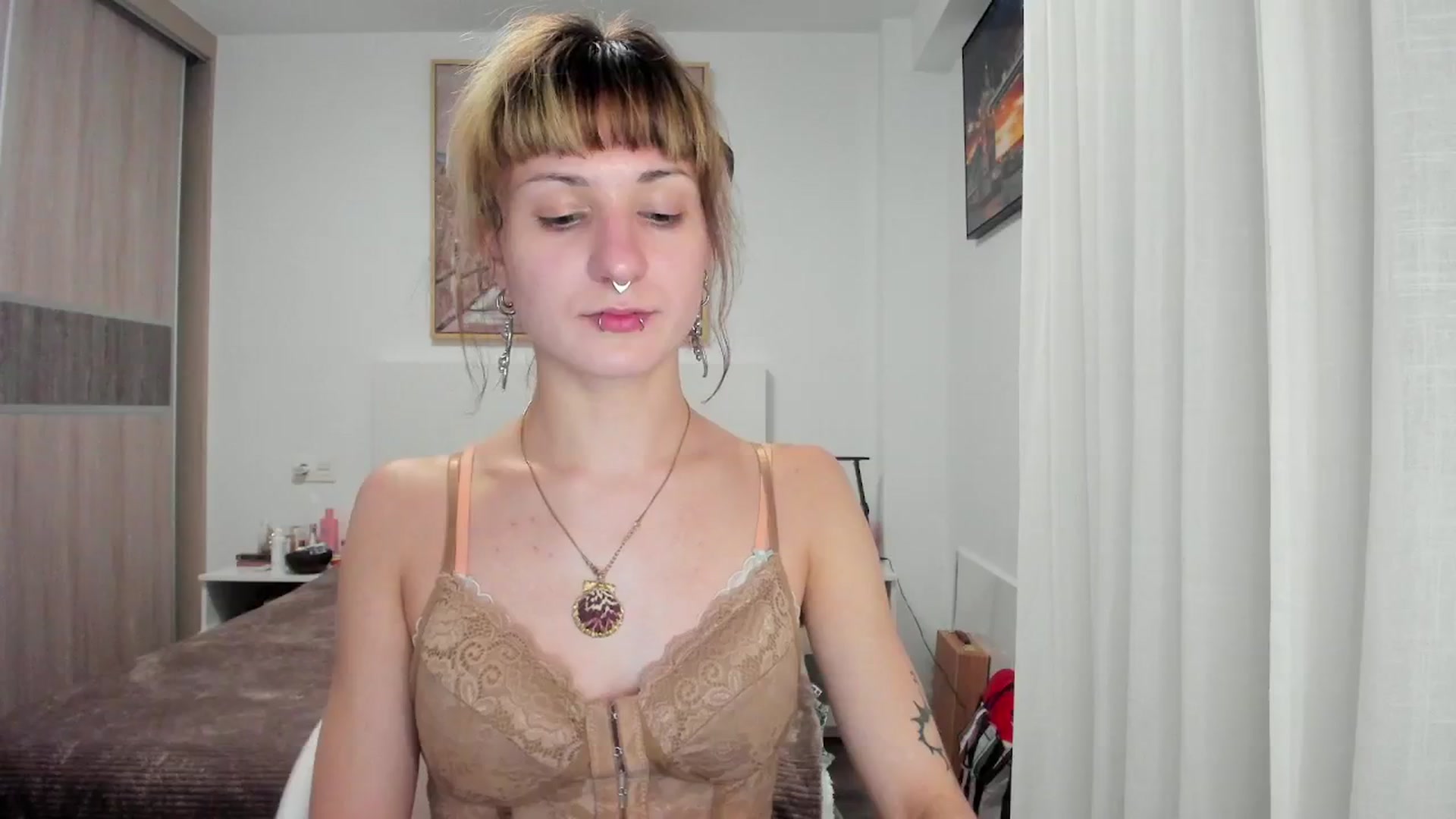 Gallery image thumbnail from Black_Aranya's myfreecams stream on, 03/03/2026, 21:21 image 19 of 20