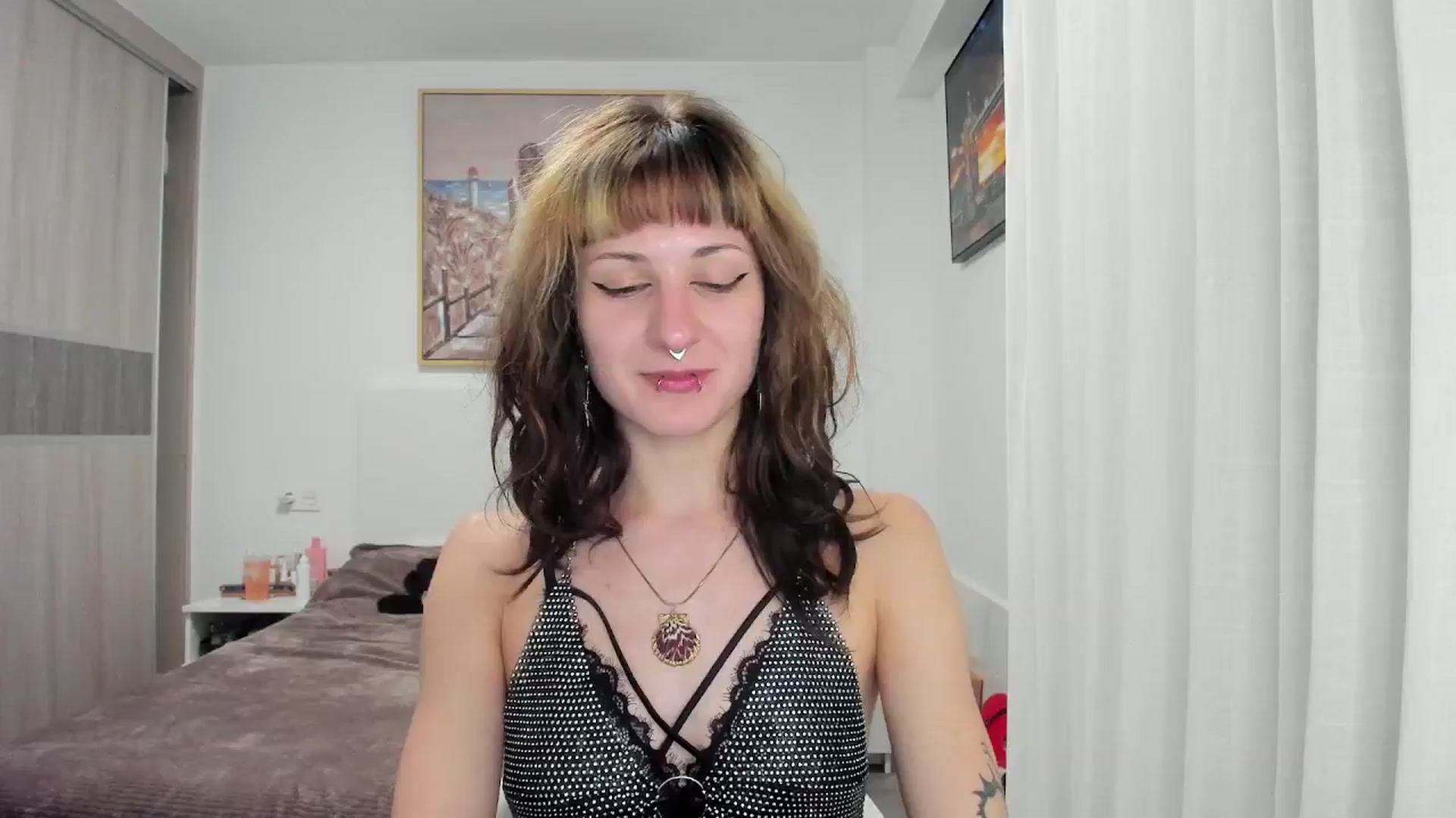 Gallery image thumbnail from Black_Aranya's myfreecams stream on, 03/04/2026, 21:57 image 19 of 20