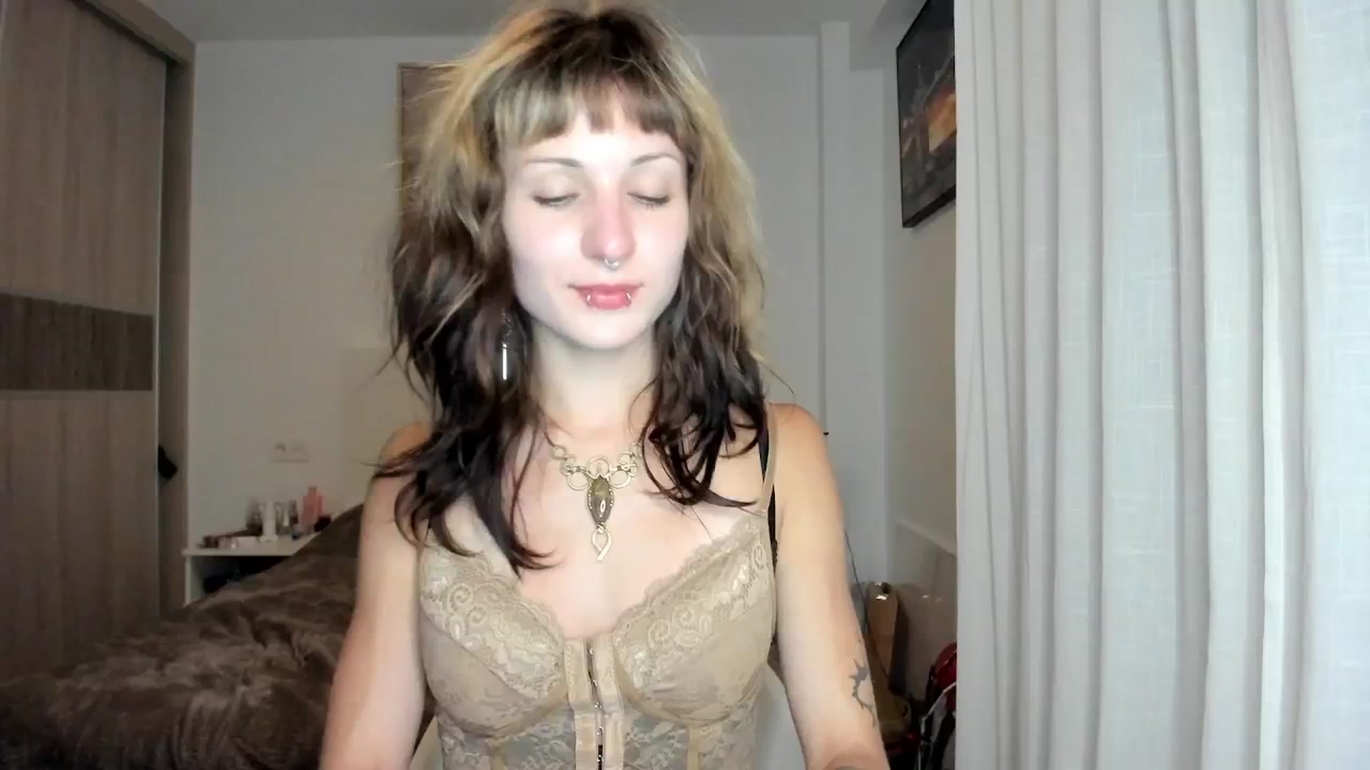 Gallery image thumbnail from Black_Aranya's myfreecams stream on, 04/02/2026, 21:06 image 7 of 20