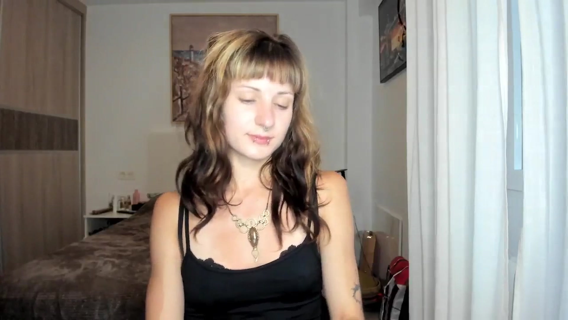 Gallery image thumbnail from Black_Aranya's myfreecams stream on, 04/07/2026, 18:28 image 17 of 20