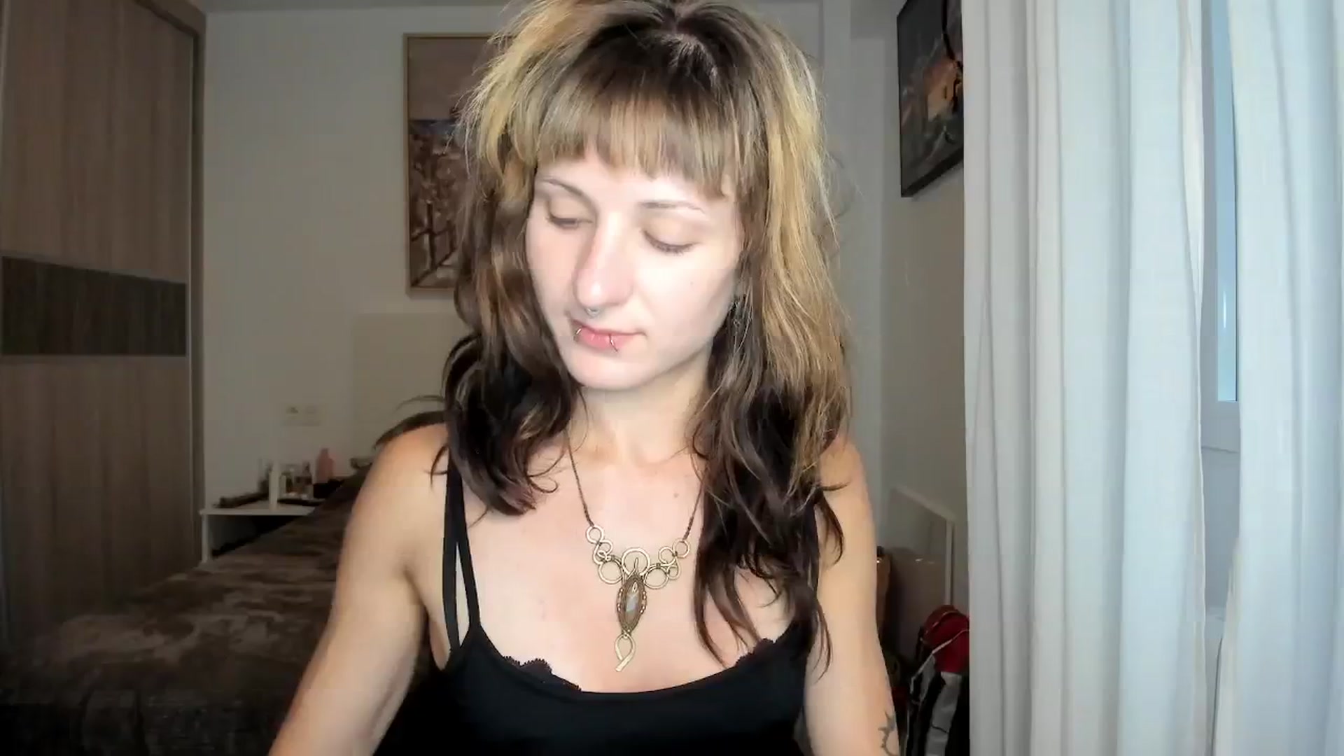 Gallery image thumbnail from Black_Aranya's myfreecams stream on, 04/07/2026, 18:28 image 15 of 20