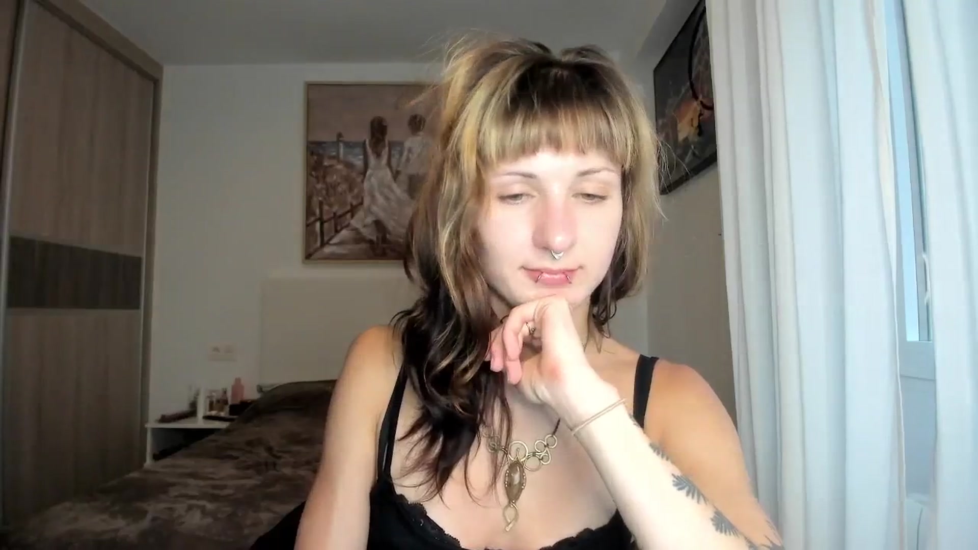 Gallery image thumbnail from Black_Aranya's myfreecams stream on, 04/07/2026, 18:28 image 2 of 20