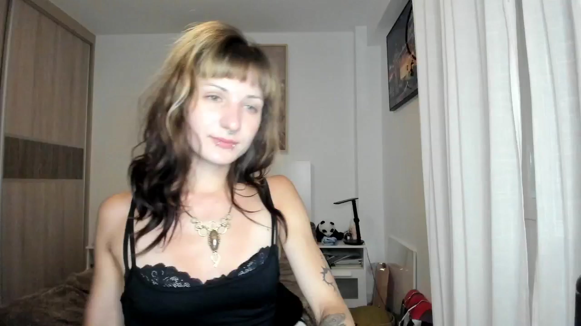Gallery image thumbnail from Black_Aranya's myfreecams stream on, 04/07/2026, 19:36 image 1 of 20