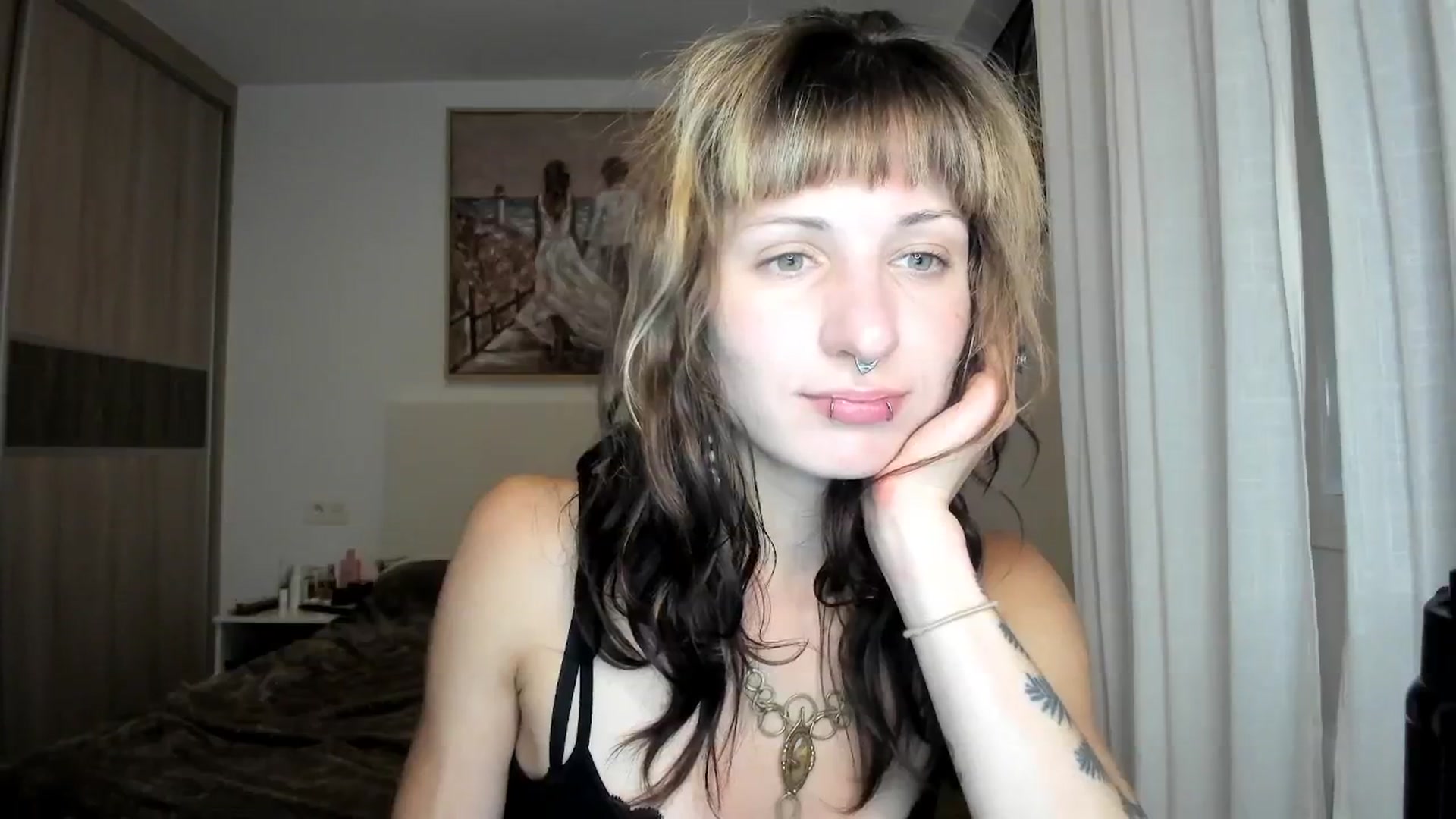 Gallery image thumbnail from Black_Aranya's myfreecams stream on, 04/07/2026, 19:36 image 2 of 20