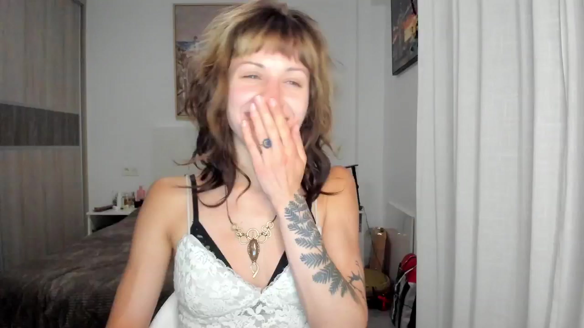 Gallery image thumbnail from Black_Aranya's myfreecams stream on, 04/08/2026, 22:21 image 19 of 20