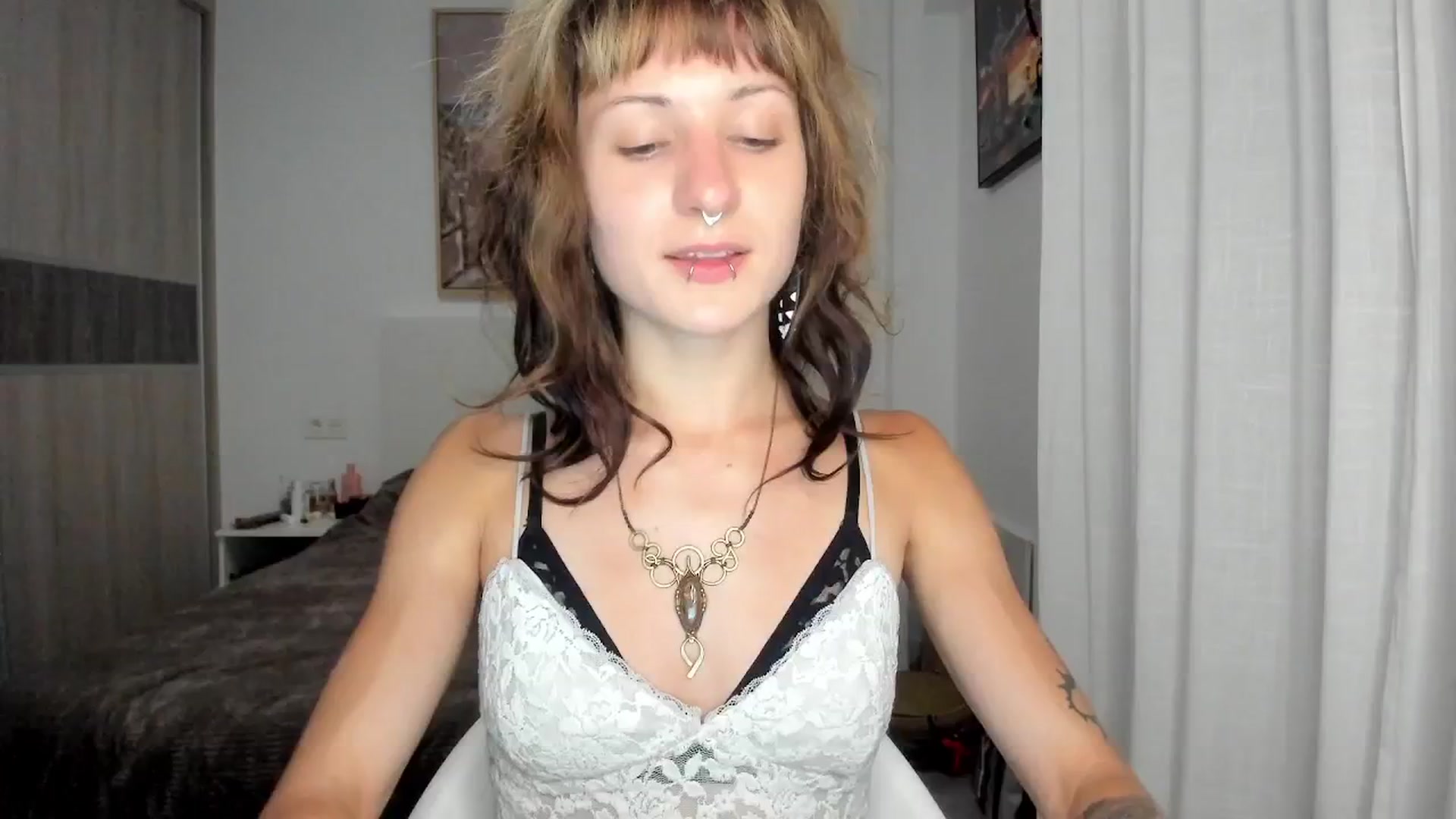 Gallery image thumbnail from Black_Aranya's myfreecams stream on, 04/08/2026, 22:21 image 20 of 20