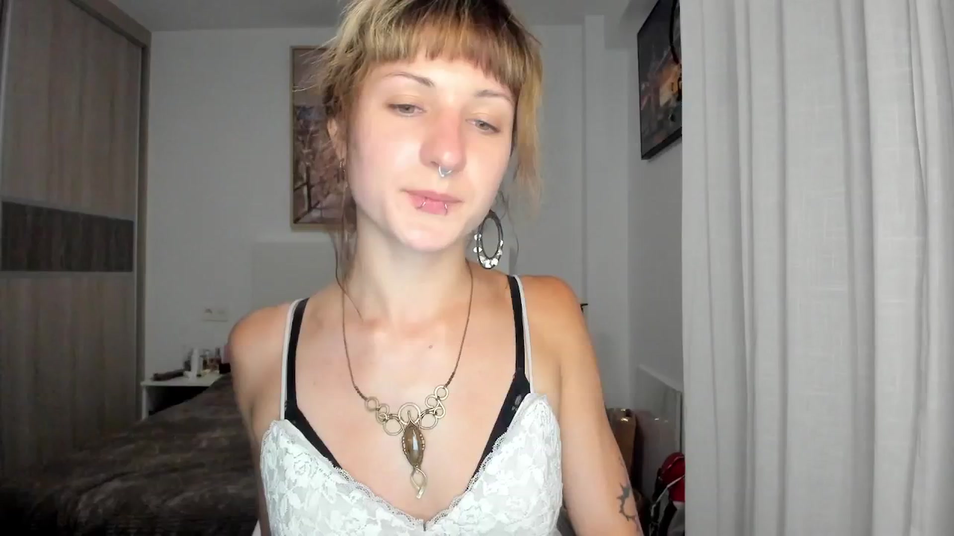 Gallery image thumbnail from Black_Aranya's myfreecams stream on, 04/08/2026, 22:21 image 1 of 20