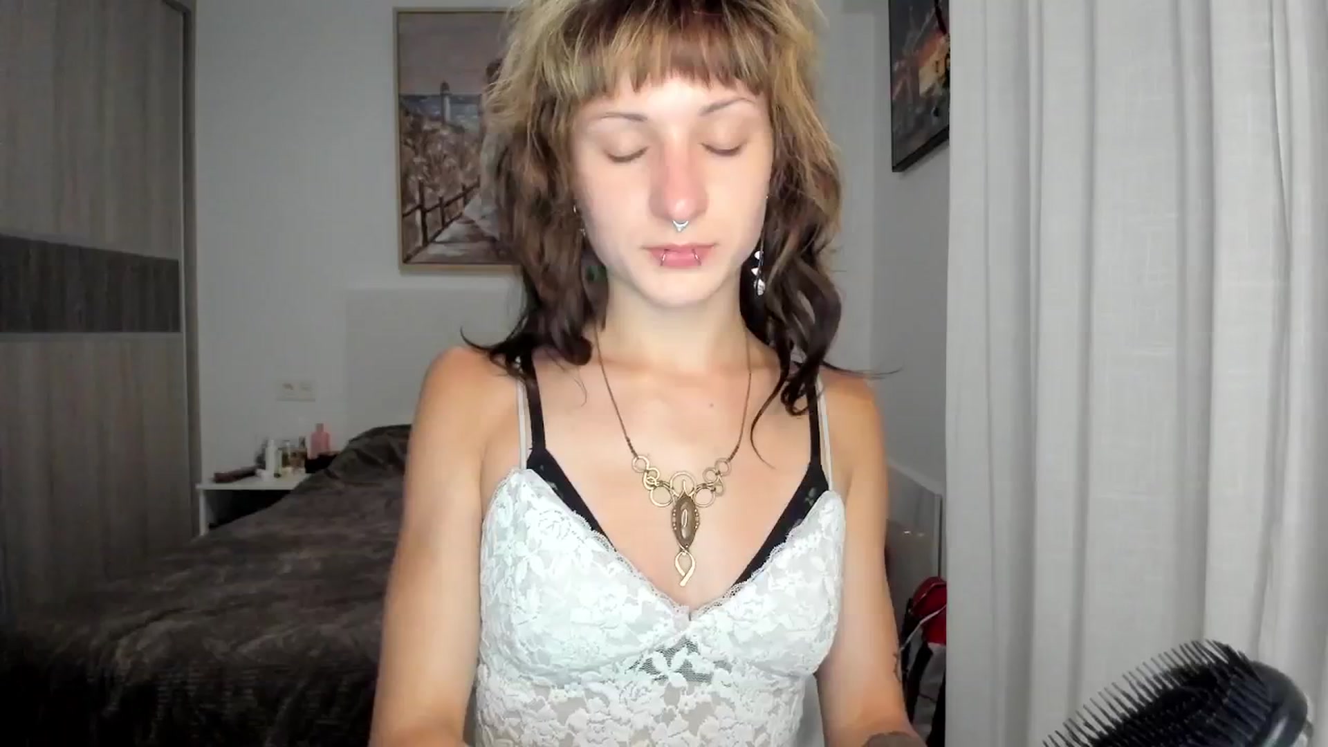 Gallery image thumbnail from Black_Aranya's myfreecams stream on, 04/08/2026, 22:21 image 17 of 20