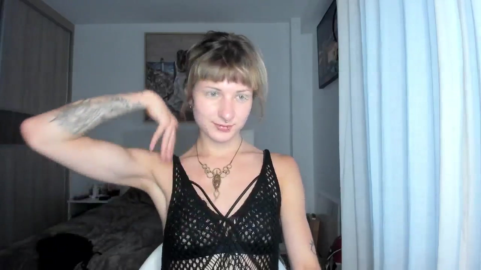 Gallery image thumbnail from Black_Aranya's myfreecams stream on, 04/09/2026, 19:01 image 16 of 20