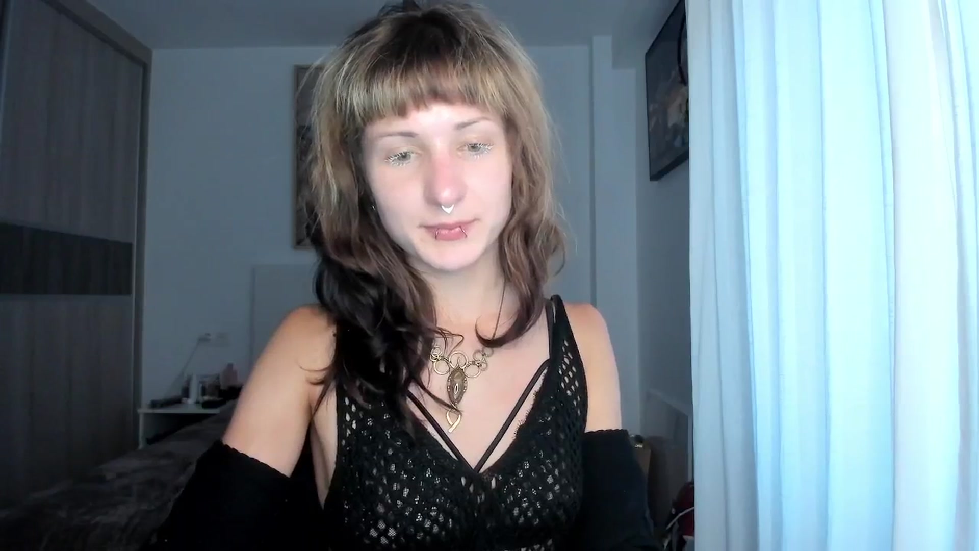 Gallery image thumbnail from Black_Aranya's myfreecams stream on, 04/09/2026, 19:01 image 8 of 20