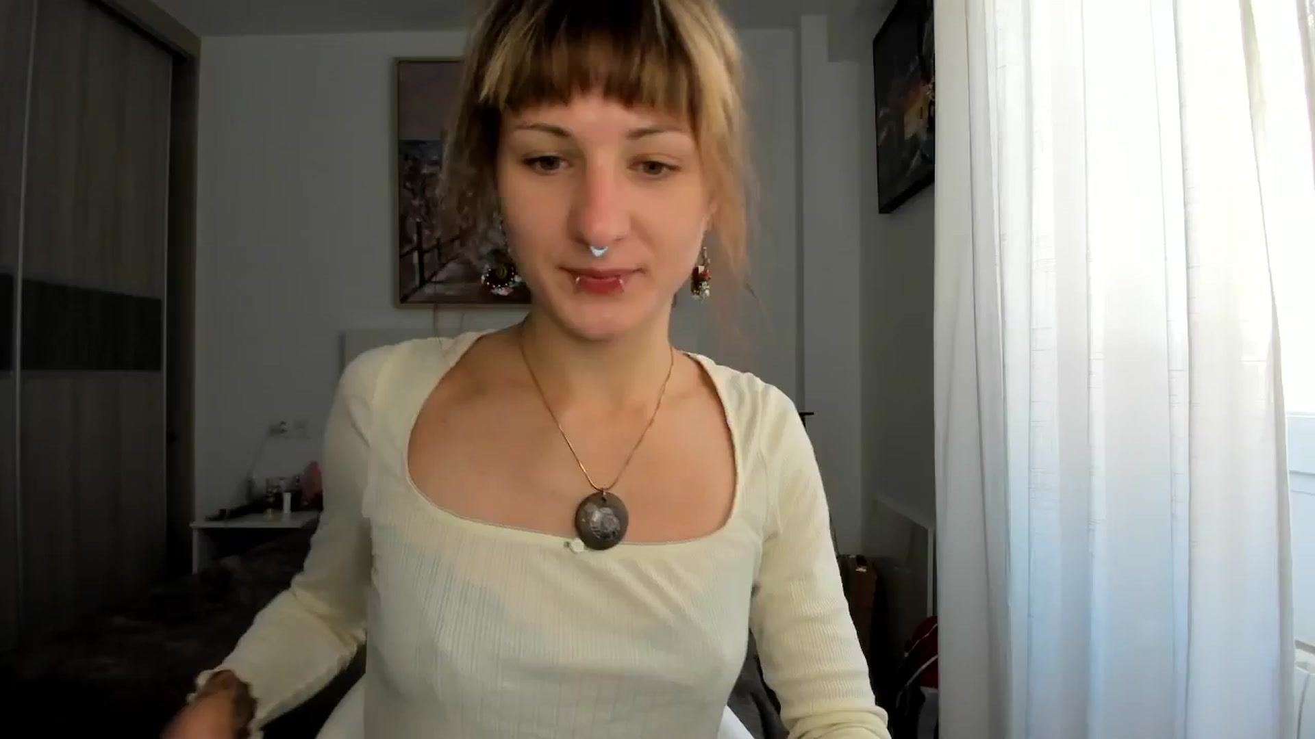 Gallery image thumbnail from Black_Aranya's myfreecams stream on, 04/15/2026, 11:10 image 8 of 20