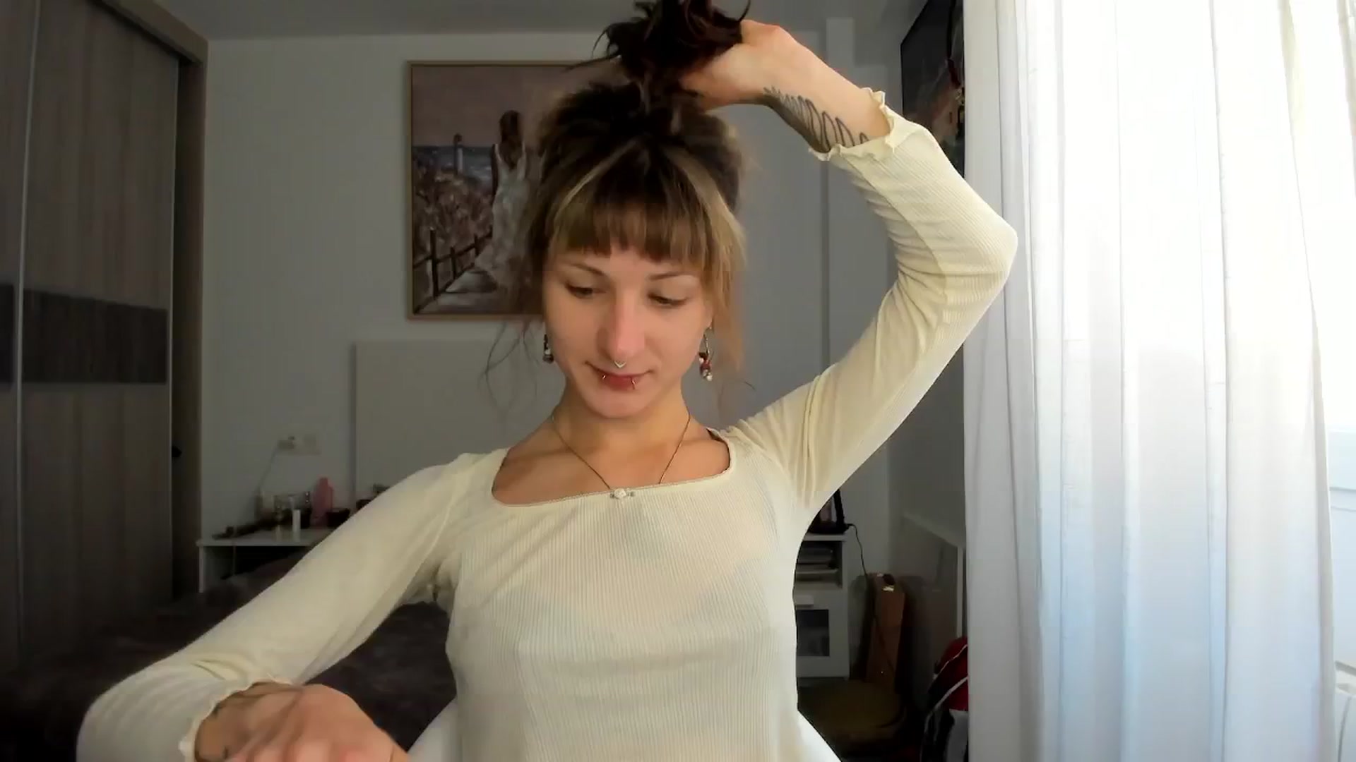 Gallery image thumbnail from Black_Aranya's myfreecams stream on, 04/15/2026, 11:10 image 13 of 20