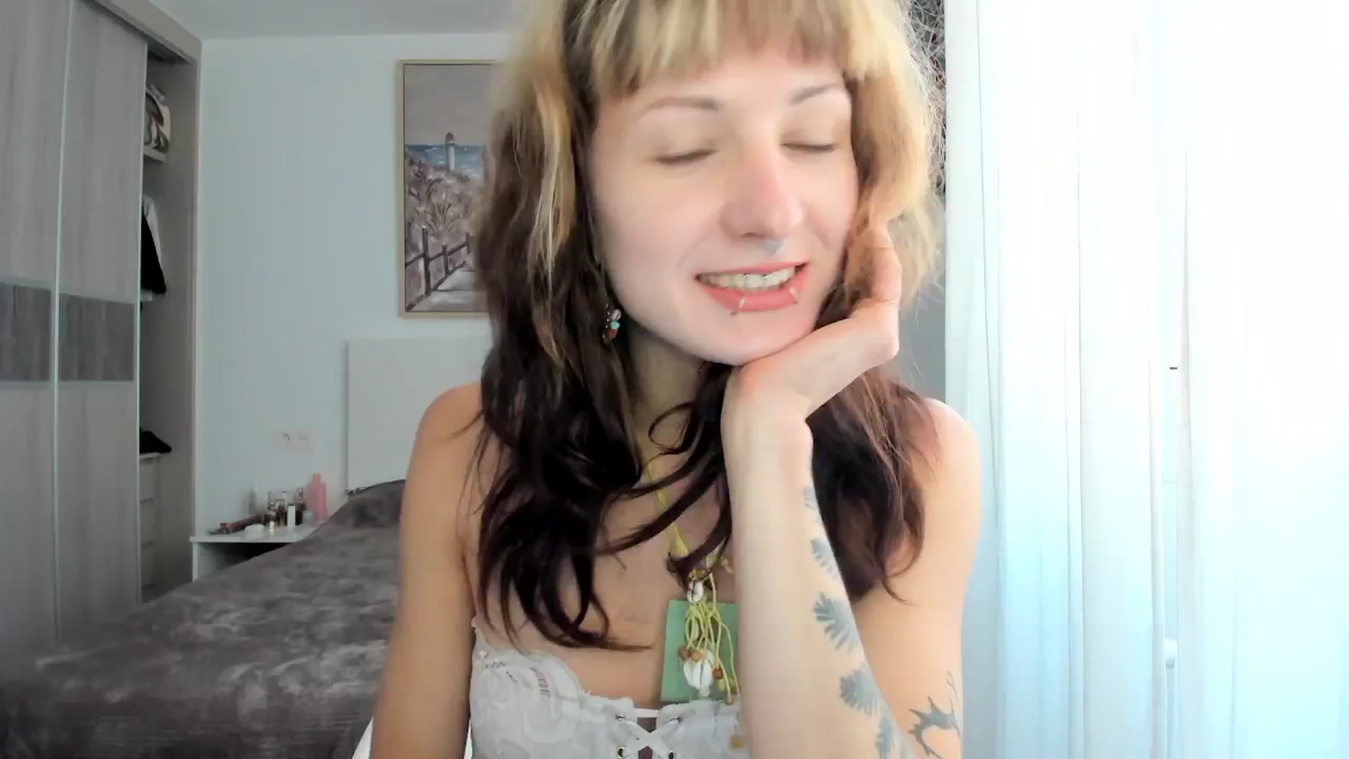 Gallery image thumbnail from Black_Aranya's myfreecams stream on, 04/16/2026, 11:12 image 18 of 20