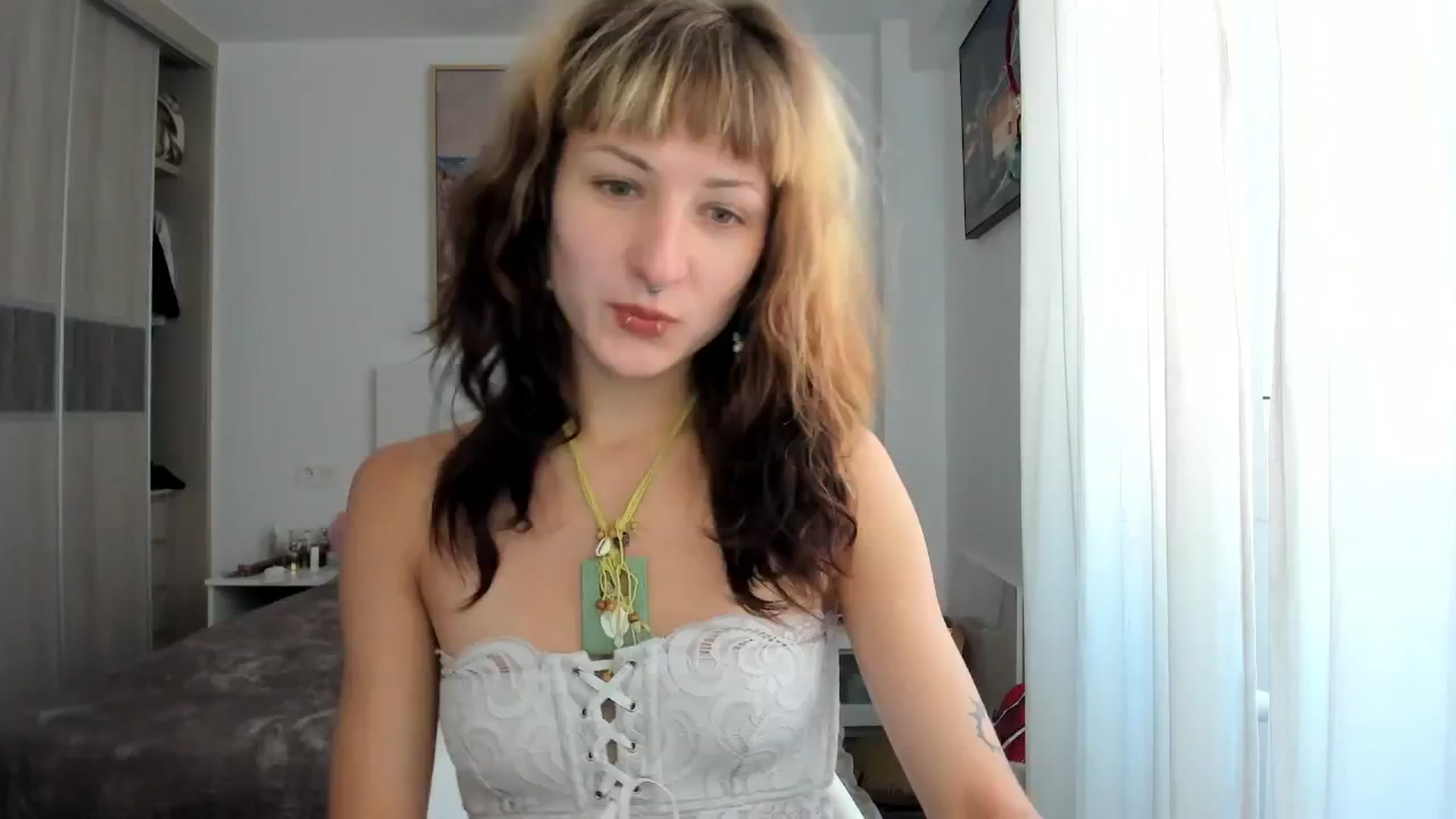 Gallery image thumbnail from Black_Aranya's myfreecams stream on, 04/16/2026, 11:12 image 17 of 20