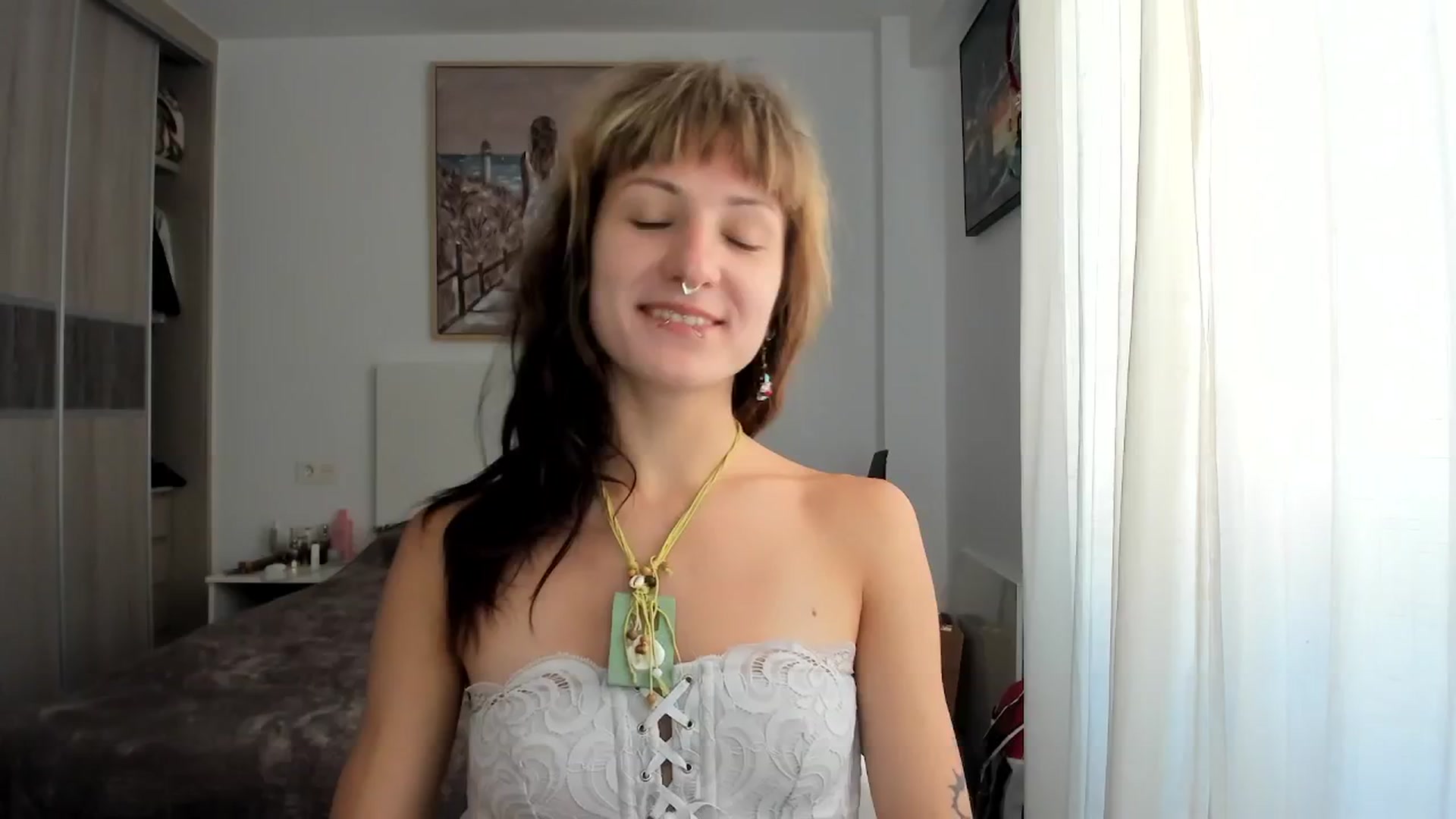 Gallery image thumbnail from Black_Aranya's myfreecams stream on, 04/16/2026, 12:27 image 16 of 20