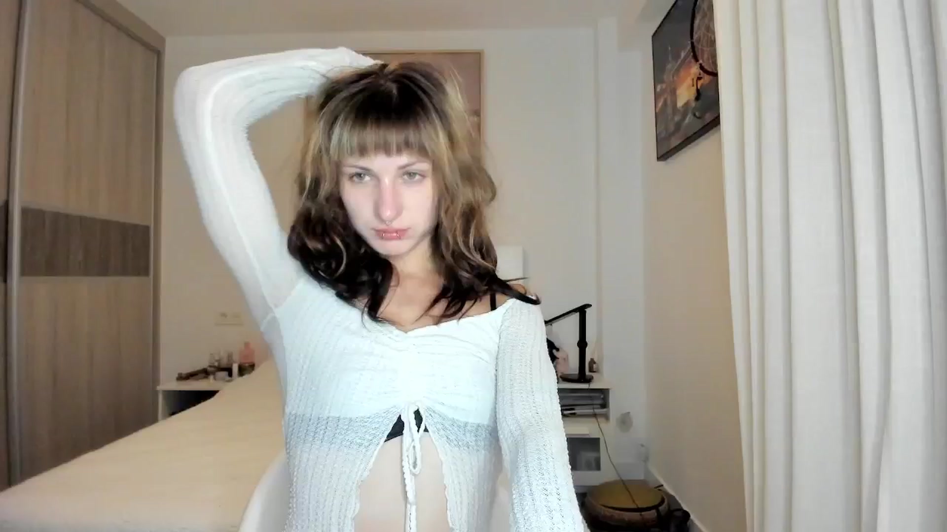 Gallery image thumbnail from Black_Aranya's myfreecams stream on, 04/20/2026, 20:09 image 9 of 20