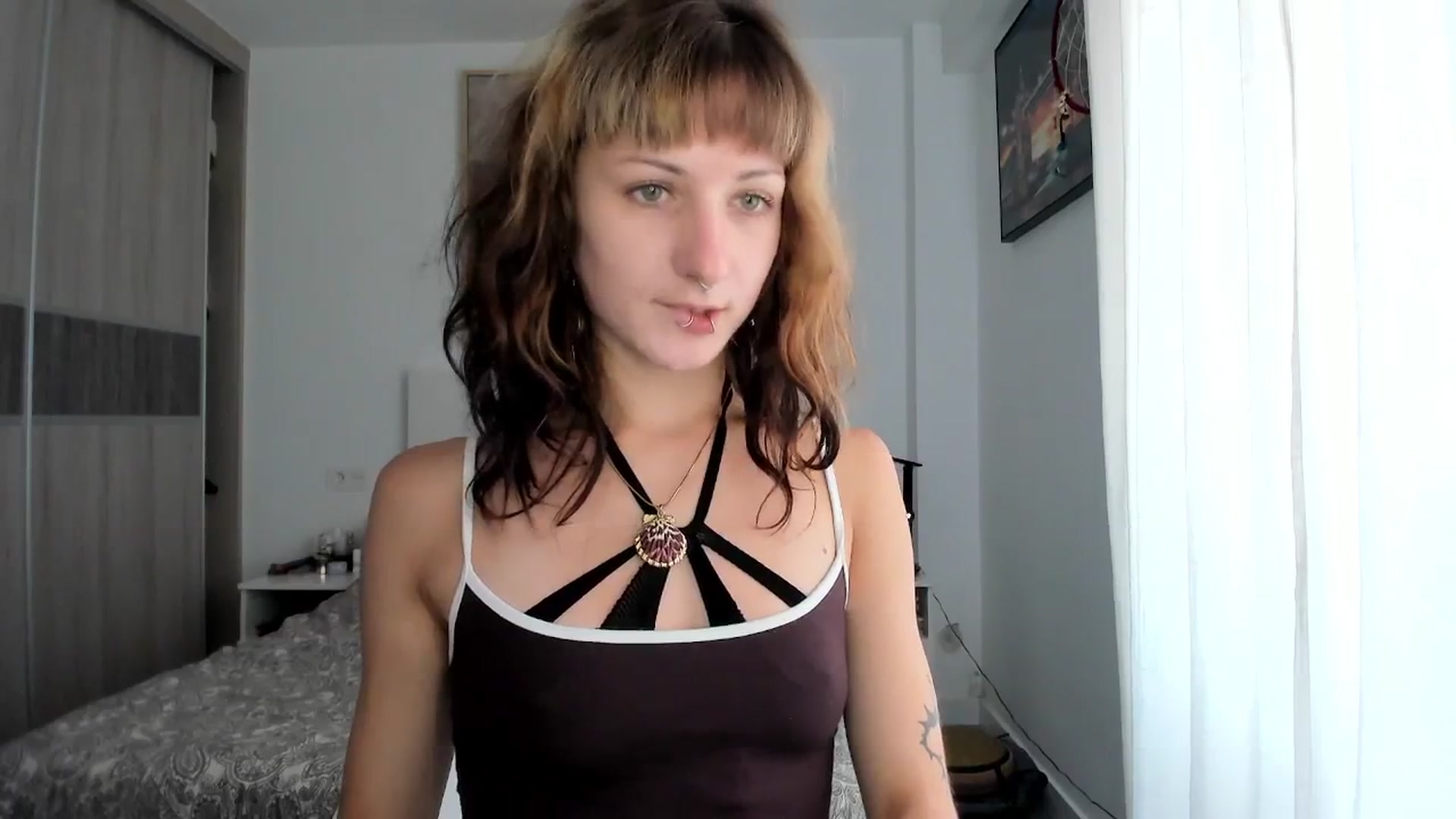 Gallery image thumbnail from Black_Aranya's myfreecams stream on, 04/21/2026, 15:15 image 16 of 20