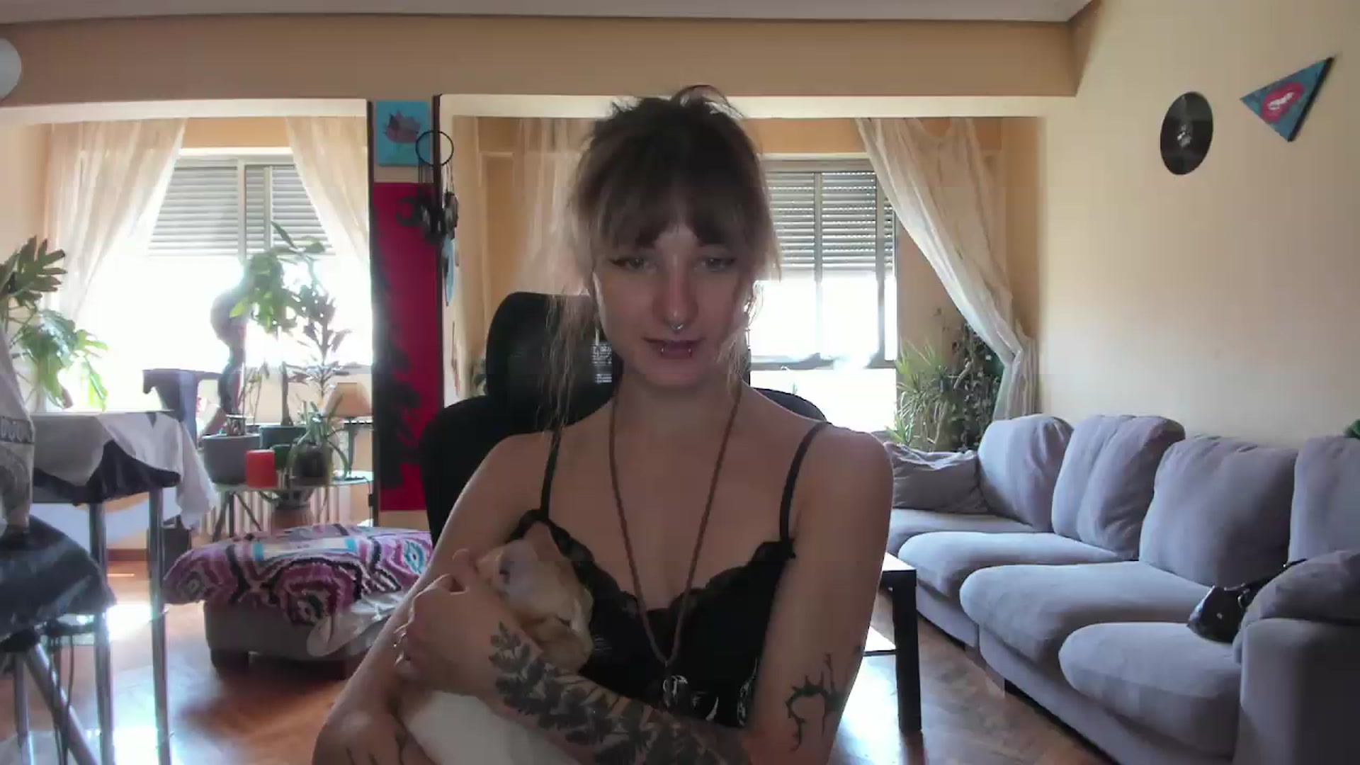 Gallery image thumbnail from Black_Aranya's myfreecams stream on, 07/08/2026, 11:58 image 16 of 20